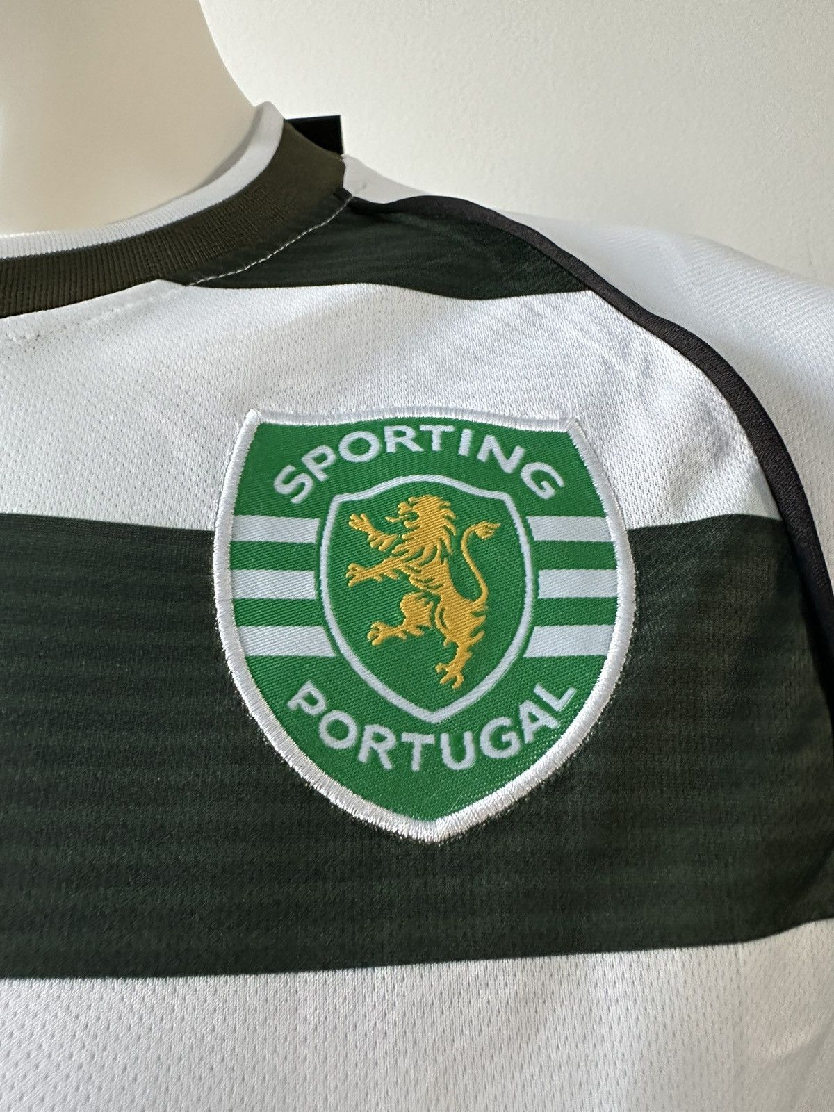Reebok Cristiano Ronaldo Sporting Lisbon New Men's Soccer Jersey Size US L / EU 52-54 / 3 - 4 Thumbnail