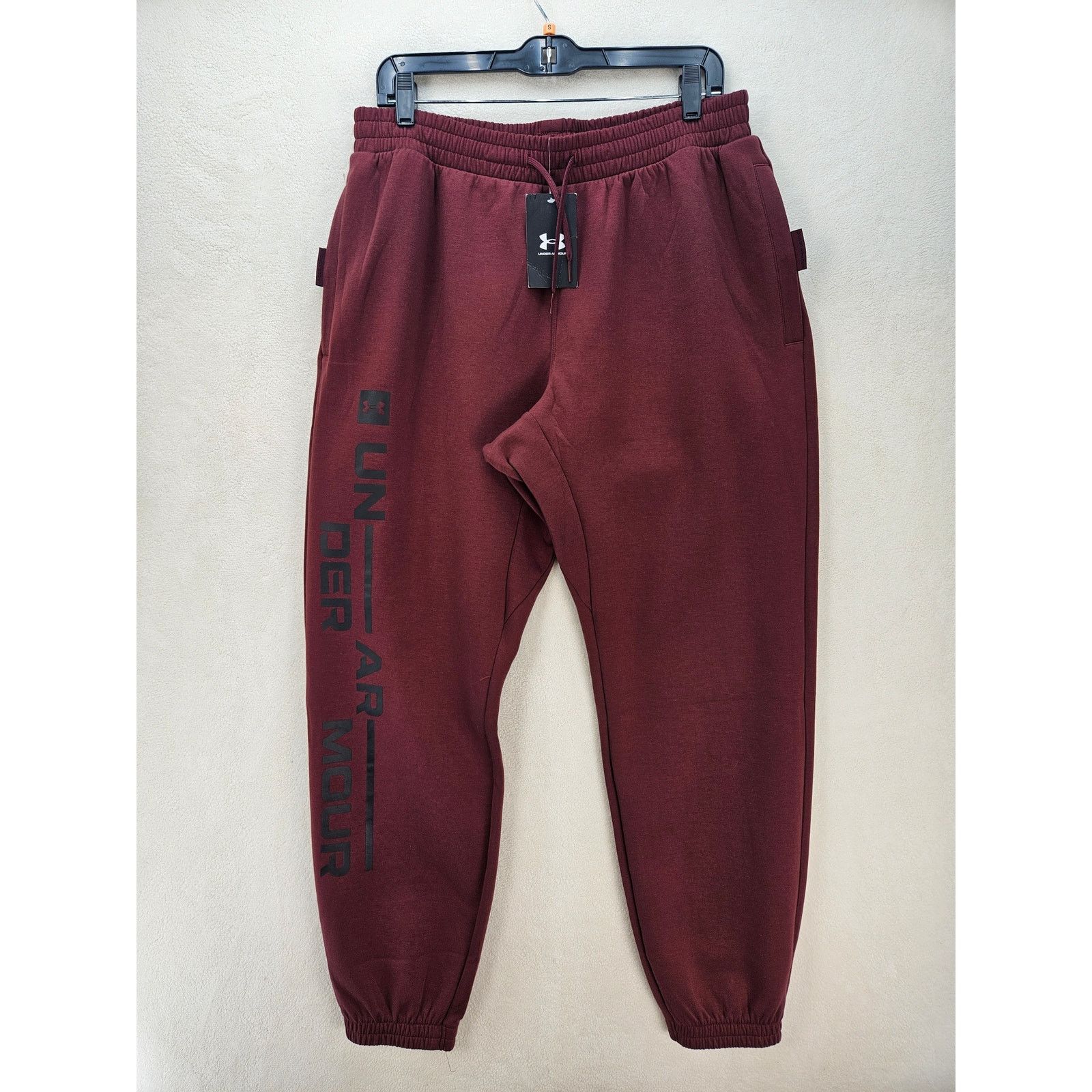 Under Armour UNDER ARMOUR MEN'S LARGE SUMMIT KNIT GRAPHIC JOGGERS 1373805 Size US 30 / EU 46 - 1 Thumbnail