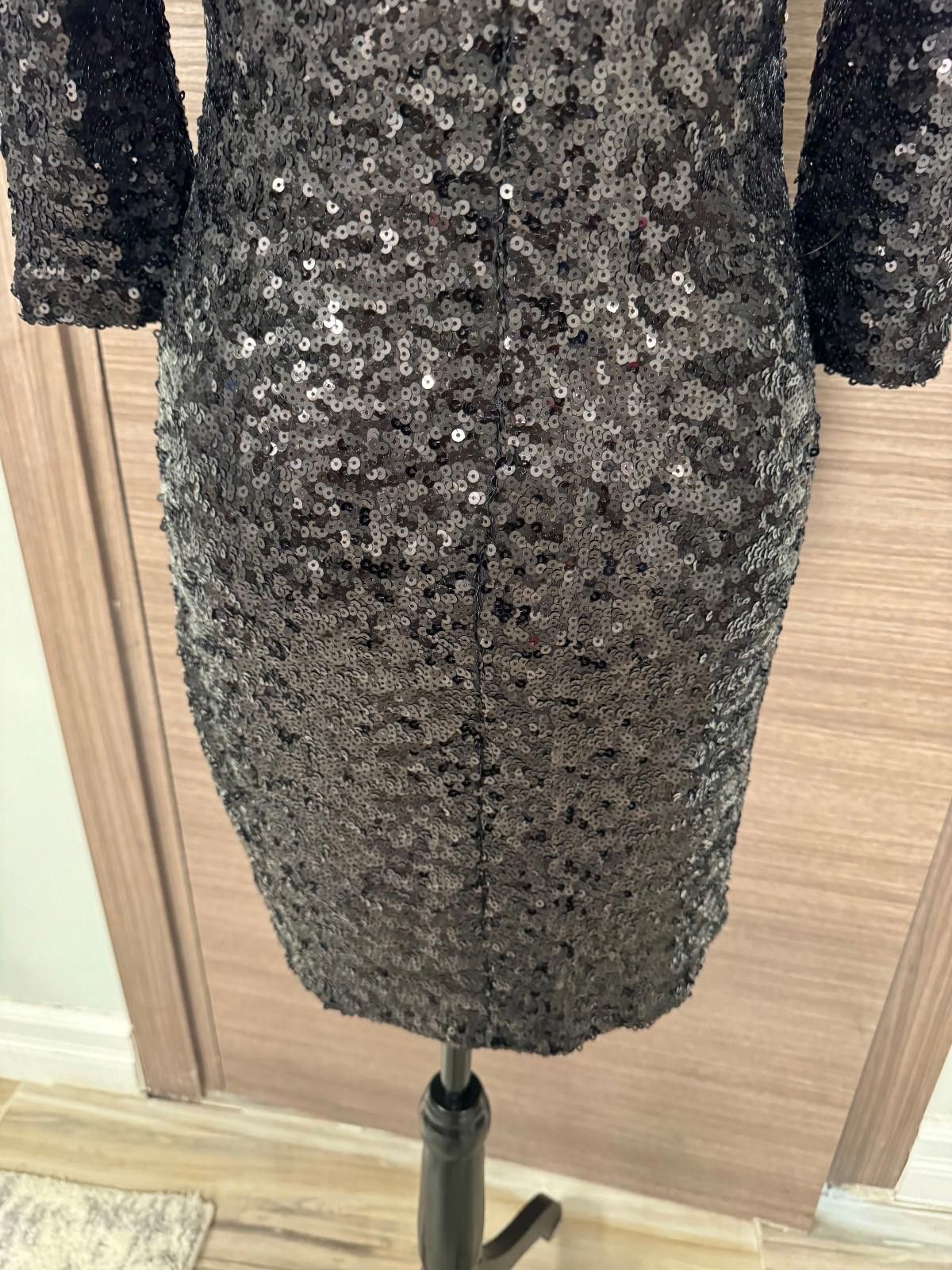 Other BB Dakota Black Sequin Bodycon Dress Size S 3/4 Sleeve Size S / US 4 / IT 40 - 8 Thumbnail