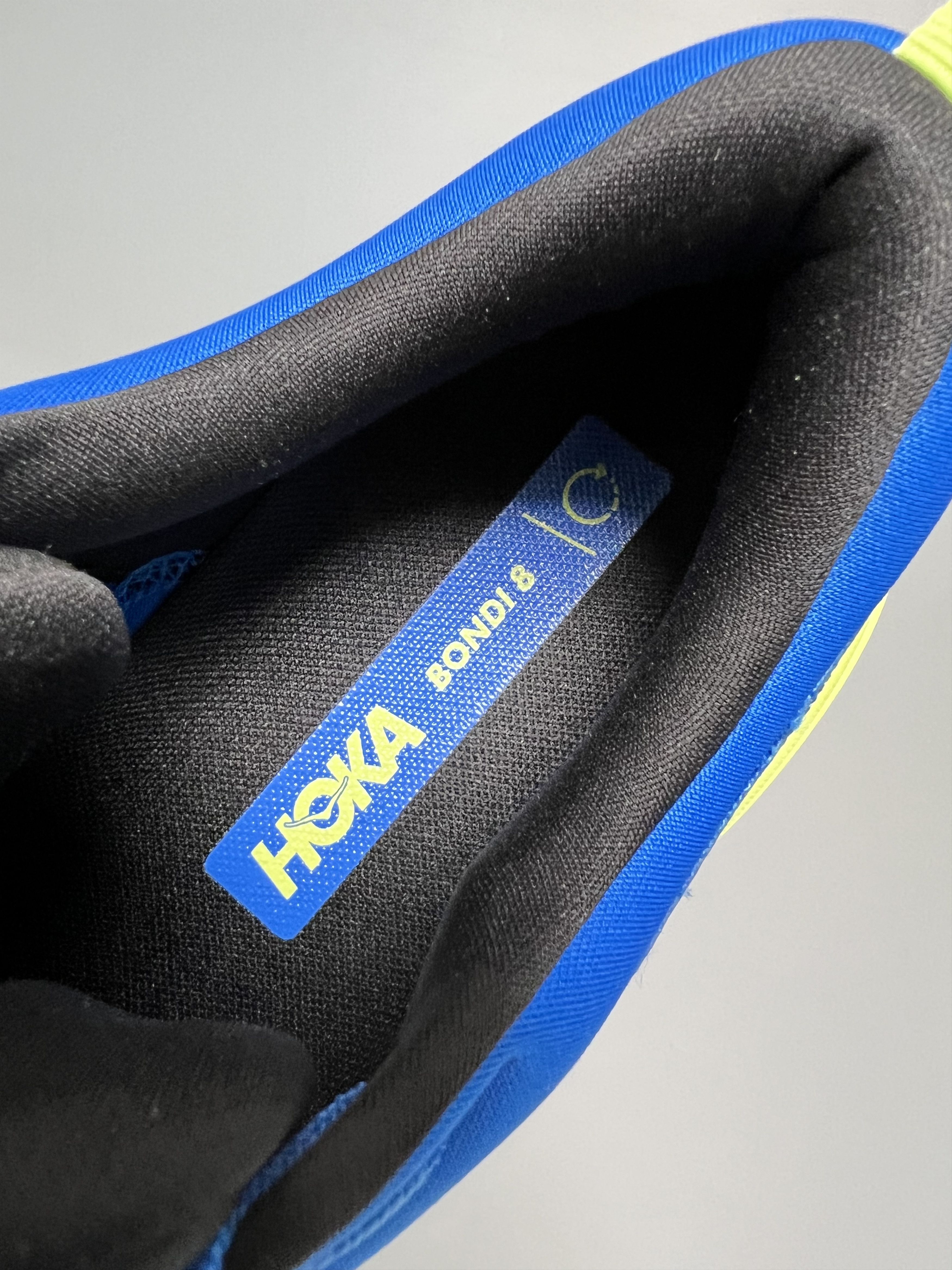 Hoka 9D Hoka One One Bondi 8 Men's Running Shoes Gym Walking Size US 9 / EU 42 - 18 Thumbnail
