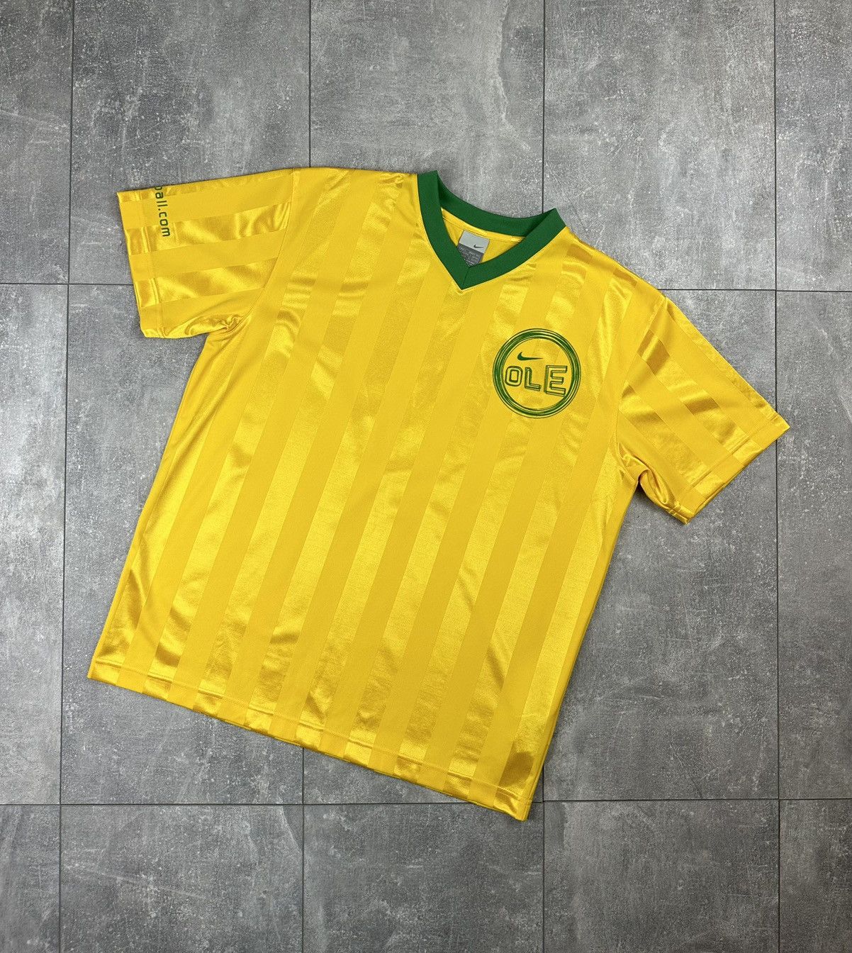 Nike Nike Yellow Ole Brazil Style Striped T-Shirt Jersey Size US L / EU 52-54 / 3 - 2 Thumbnail
