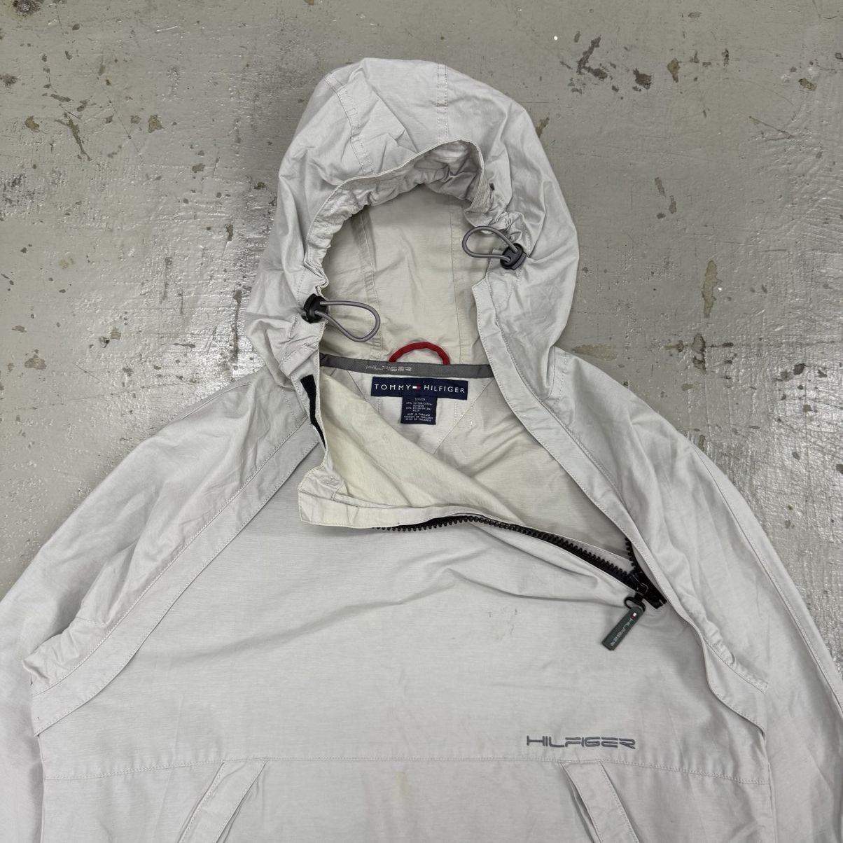 Tommy Hilfiger Gorpcore Tommy Hilfiger Asymmetrical Anorak Jacket Size US S / EU 44-46 / 1 - 2 Thumbnail