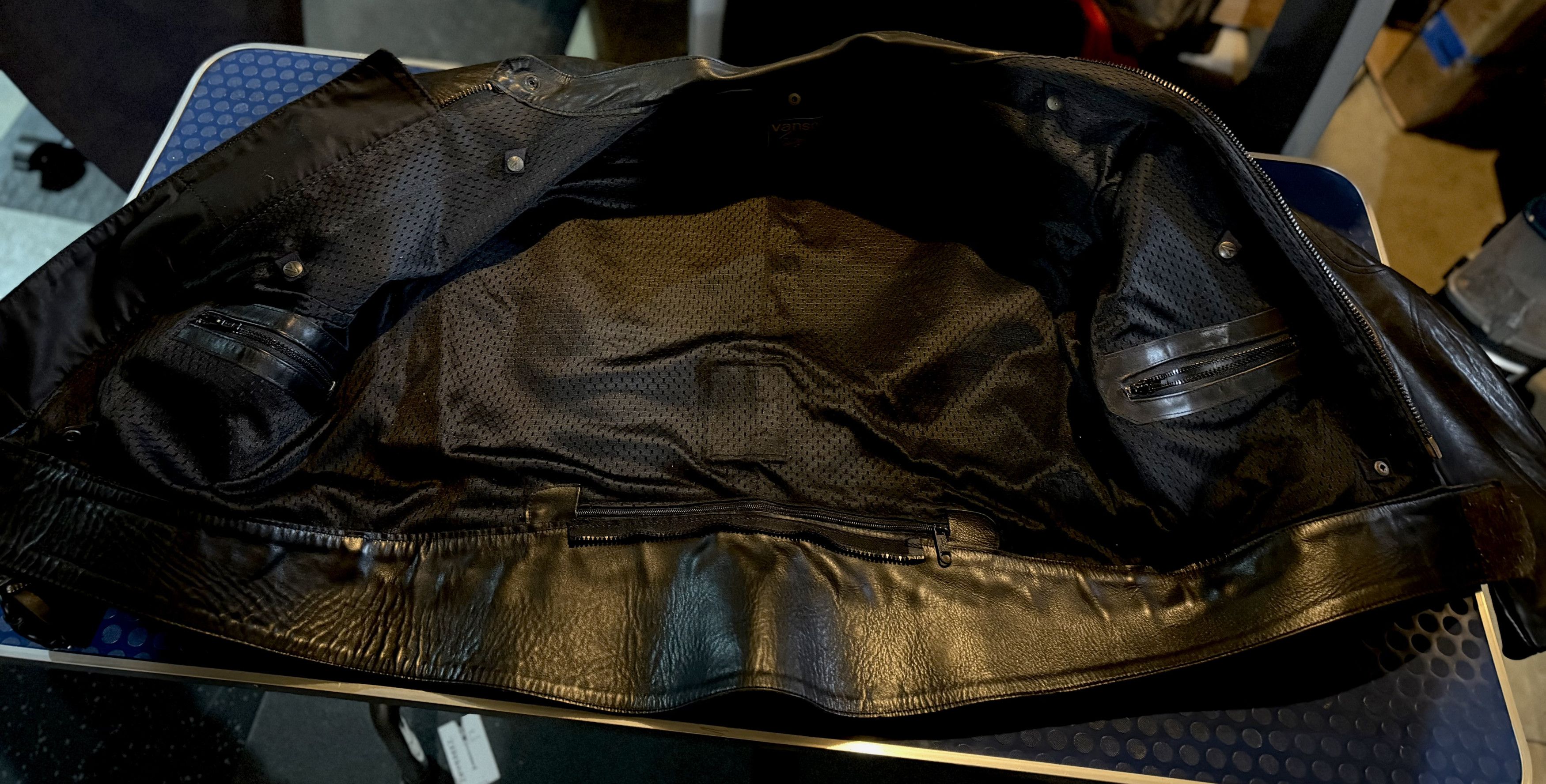 Vanson Leathers Vintage Vanson Manx SZ 48 Excellent!! Size US XL / EU 56 / 4 - 4 Thumbnail
