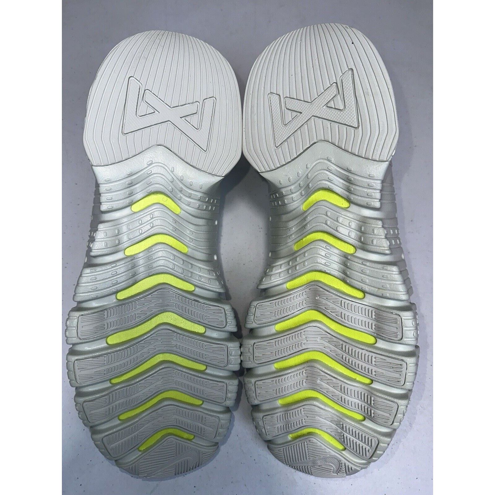 Nike Nike Free Metcon 5 PRM Lemon Twist FJ1548-100 W10/8.5 Men’s Size US 10 / IT 40 - 4 Thumbnail