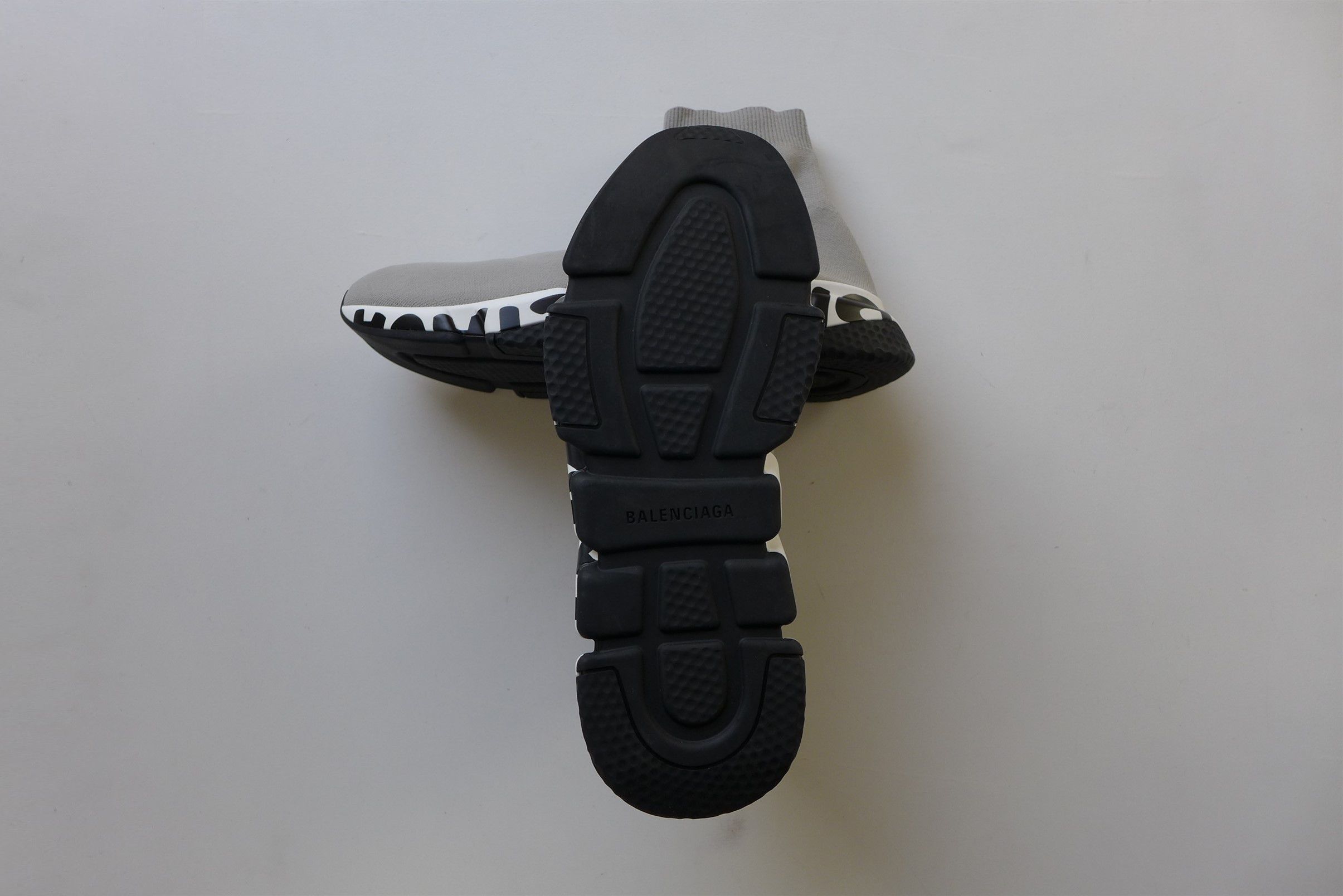 Balenciaga Balenciaga Speed LT Graffiti Sock Sneakers - Grey / Black Size US 9 / EU 42 - 13 Thumbnail