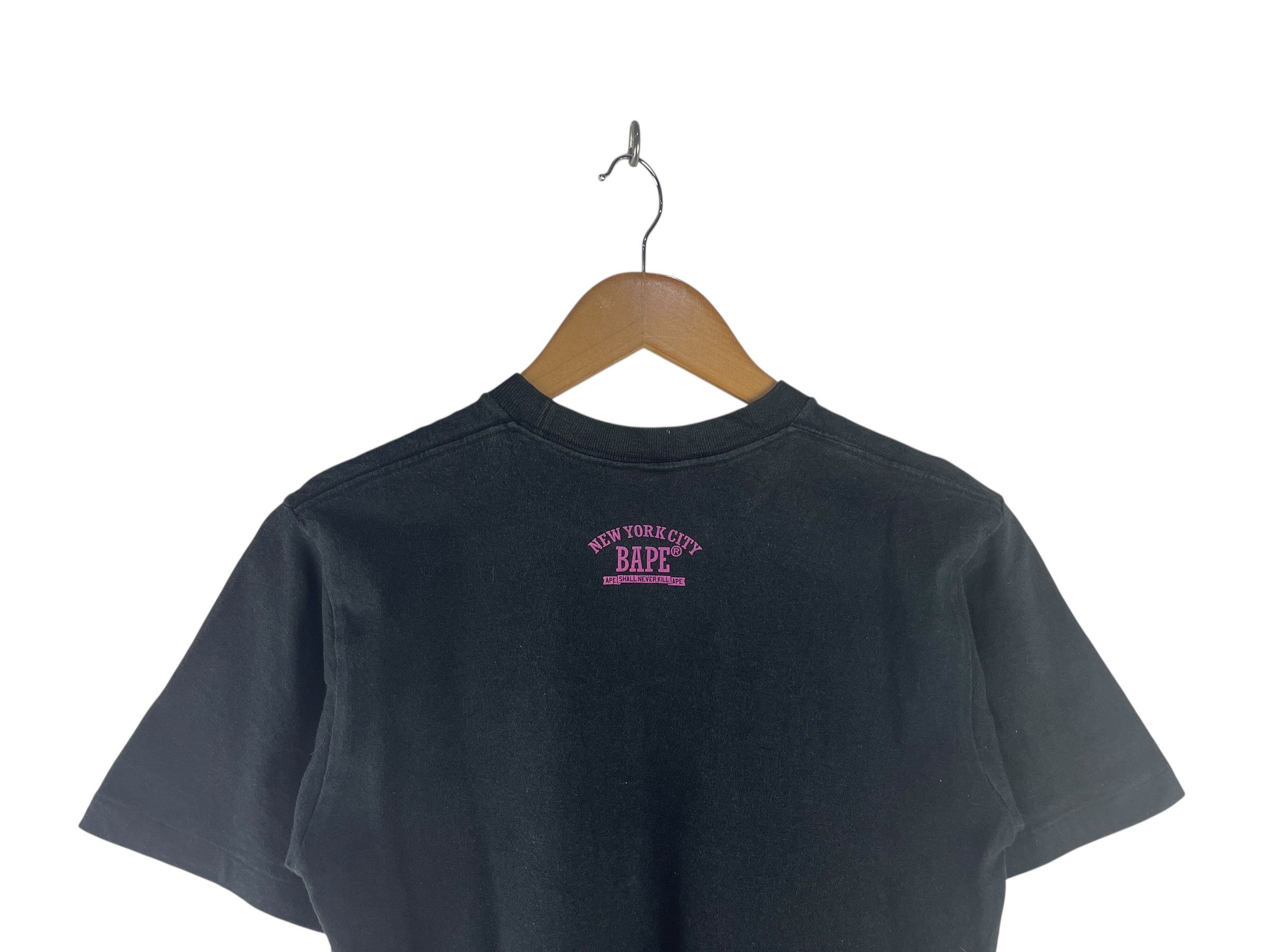 Bape A Bathing Ape (BAPE) College Logo Tee Size US S / EU 44-46 / 1 - 11 Thumbnail