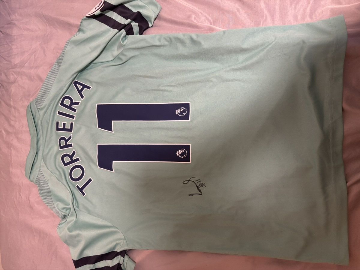 Puma Arsenal away torreria signed shirt with autograph Size US L / EU 52-54 / 3 - 2 Thumbnail