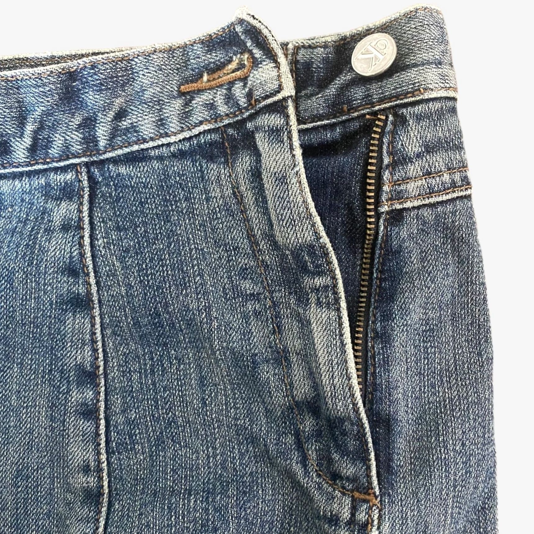 Calvin Klein VINTAGE Calvin Klein Denim Skirt Women Size 16 Short Blue Y2K 98% Cotton 2% Elastane Size 38" / US 16 / IT 52 - 5 Thumbnail