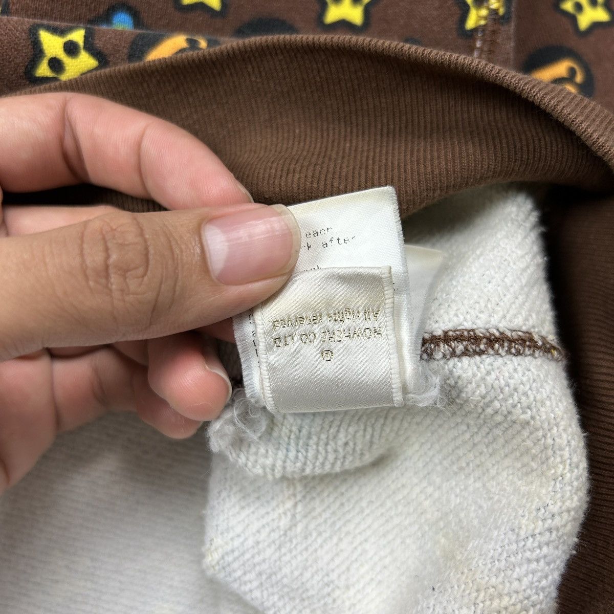 Bape × Vintage 2000s BAPE Monogram Sweatshirt Size US L / EU 52-54 / 3 - 13 Thumbnail