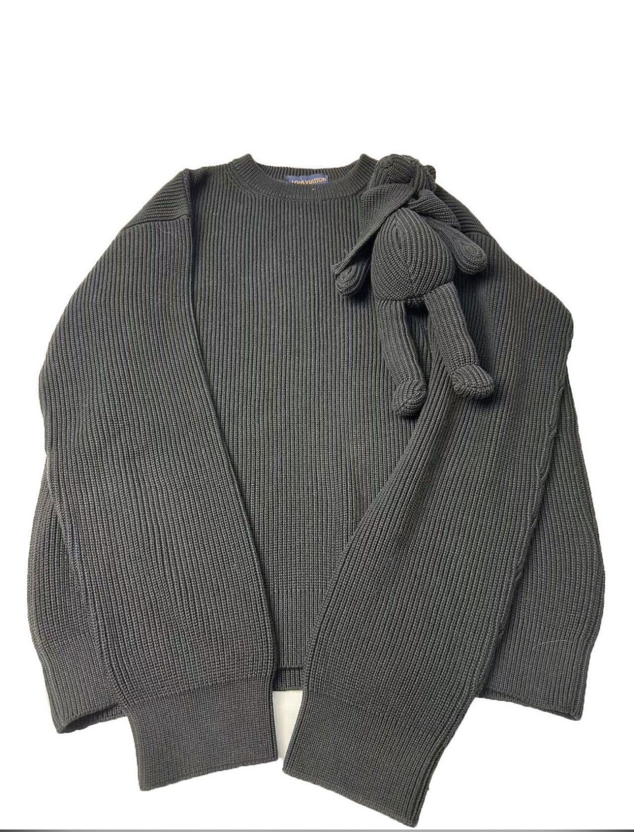 Louis Vuitton Louis Vuitton black doll sweater Nextarrow-2501 Size US XXL / EU 58 / 5 - 1 Thumbnail