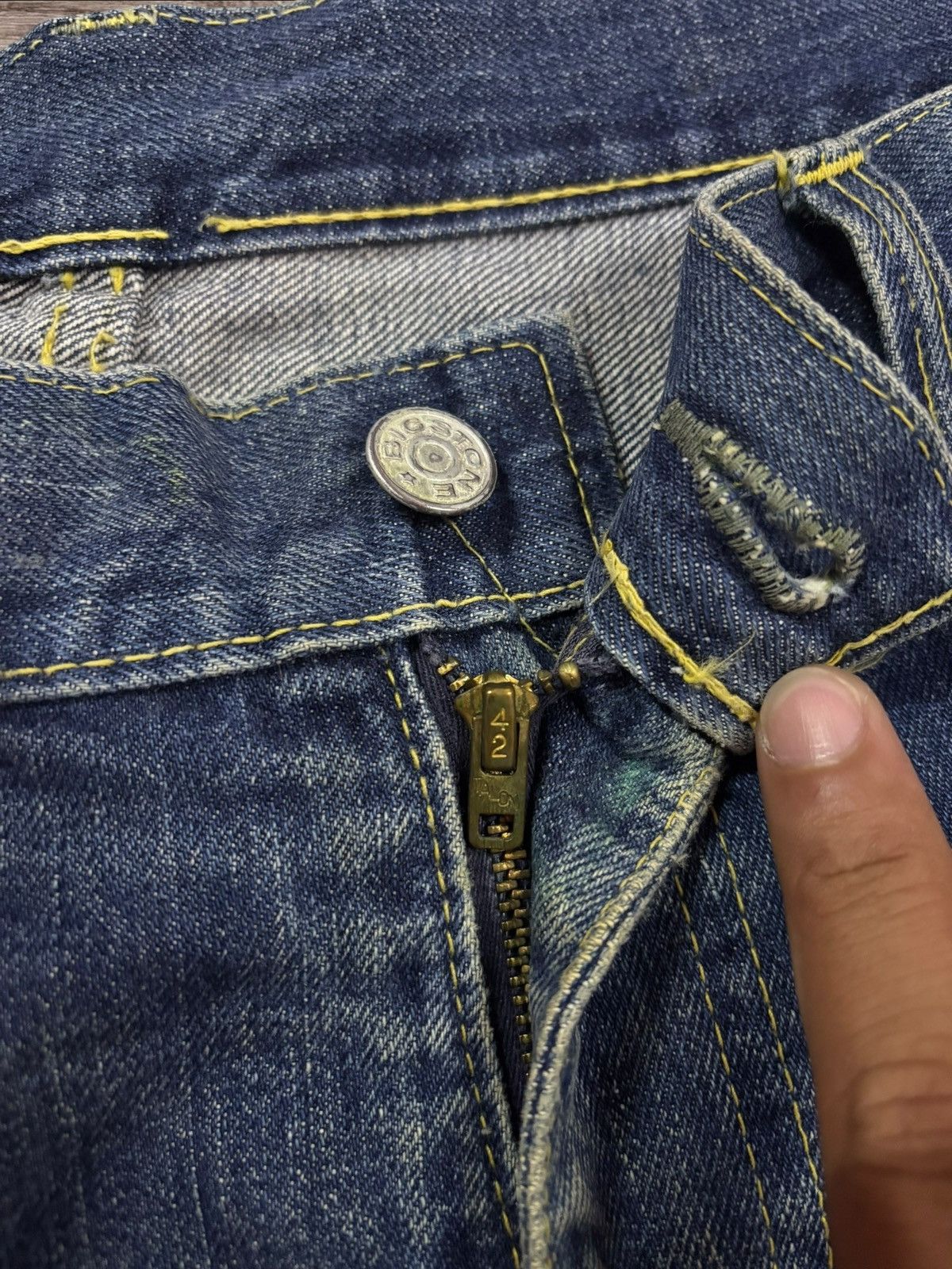 Vintage 90s Bigstone USA Selvedge Yellow Stitch Faded Jeans Size US 36 / EU 52 - 7 Thumbnail