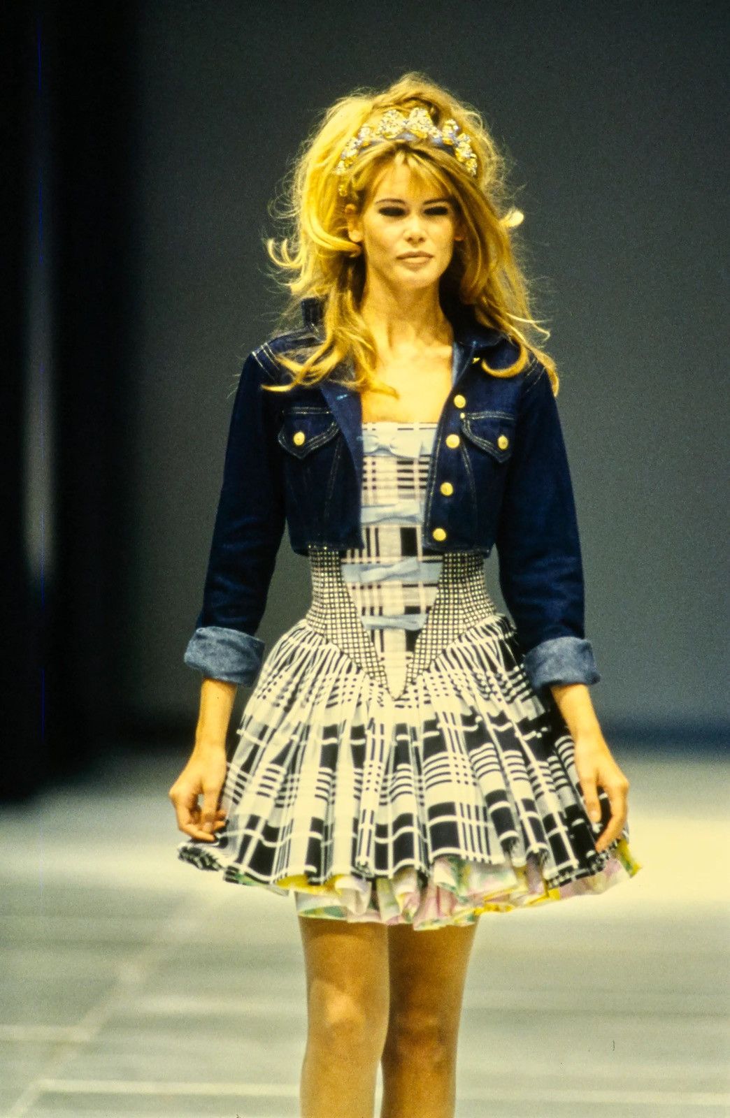 Versus Versace S/S 1992 Versus Gianni Versace Archive Crop Denim Jacket Size XS / US 0-2 / IT 36-38 - 1 Thumbnail