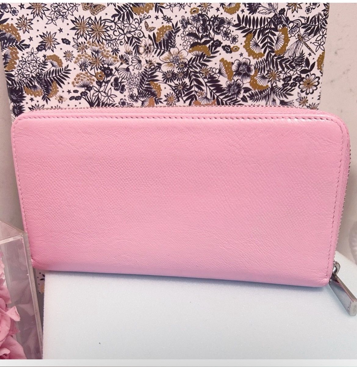 Dior Authentic Dior Baby Pink Turn Me Continental Wallet / Clutch Size ONE SIZE - 9 Thumbnail
