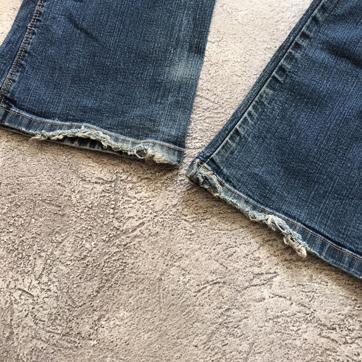 Vintage Vintage 90s Japan Distressed Flared Low Rise Grunge Jeans 28 Size 28" / US 6 / IT 42 - 5 Thumbnail