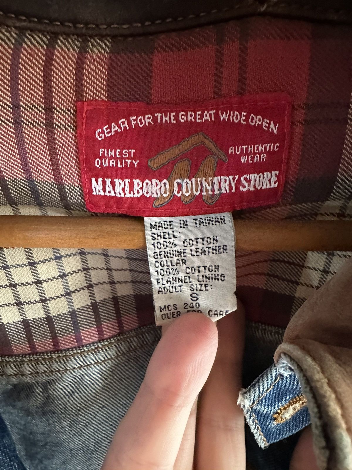 Marlboro Classics × Vintage Vintage Marlboro Denim Jacket Size US S / EU 44-46 / 1 - 5 Thumbnail