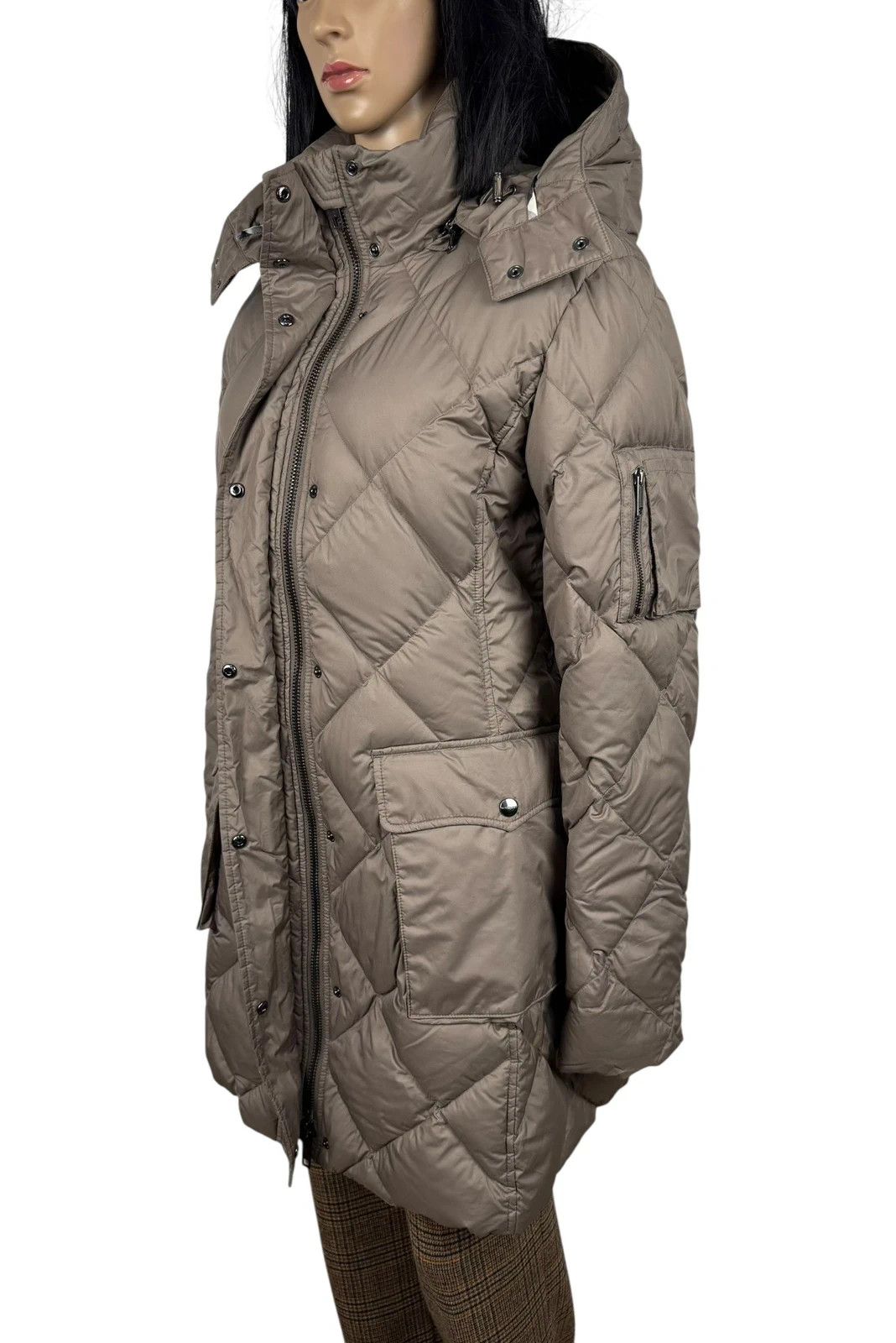 Burberry Burberry Down Puffer Parka Hooded Quilted size L Size L / US 10 / IT 46 - 10 Thumbnail