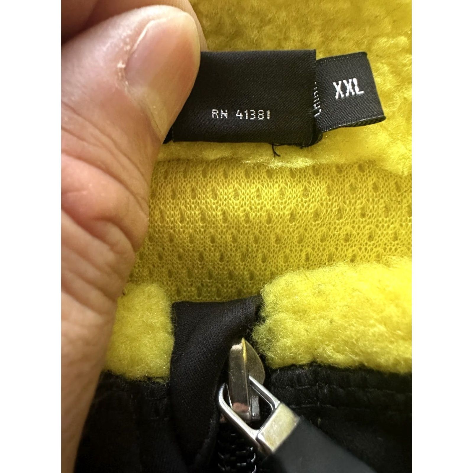 RLX Ralph Lauren VINTAGE RLX Ralph Lauren Vest Mens XXL Yellow Full Zip Fleece Vest RLX Performance Hiking 25.5” Chest 29.5” Length Size US XXL / EU 58 / 5 - 5 Thumbnail