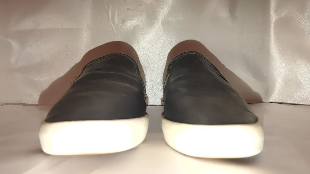 Frye Frye Dylan Leather Slip On Size 6.5 Size US 6.5 / IT 36.5 - 5 Thumbnail