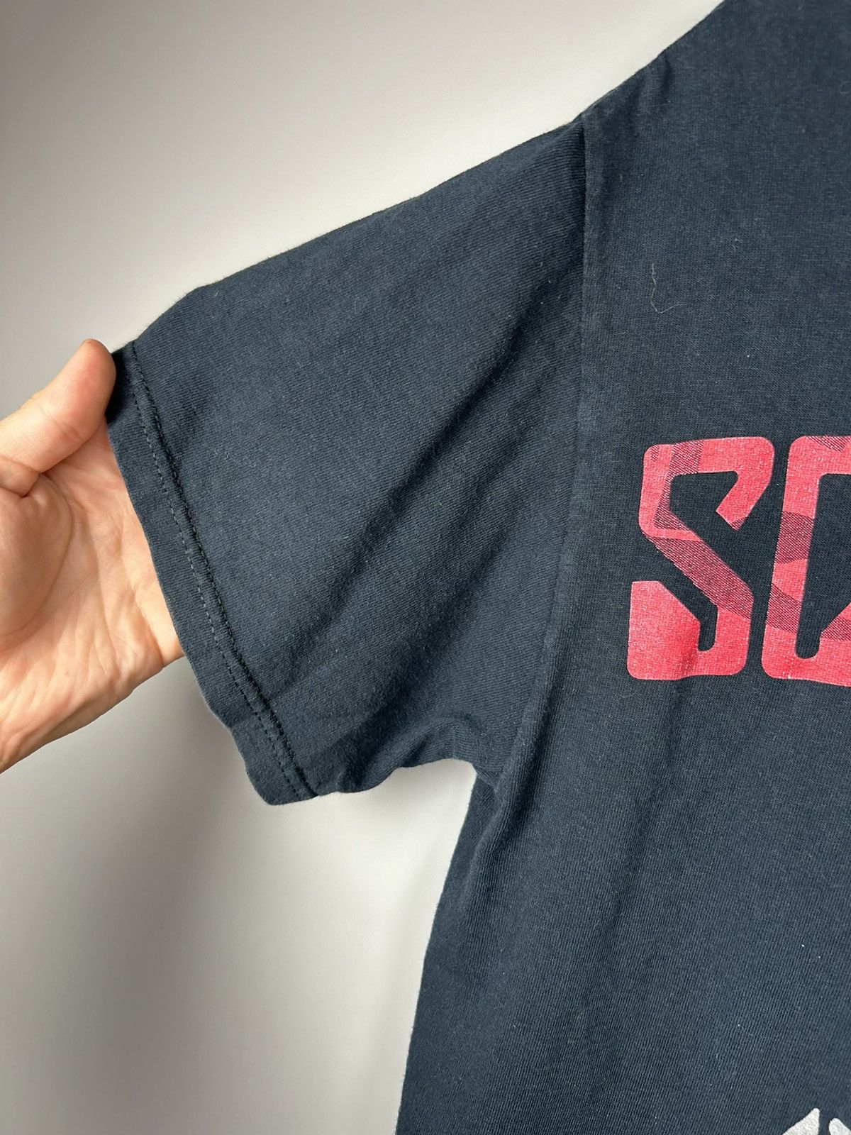 Band Tees Vintage Scorpions Band Tees Logo T shirt Size US M / EU 48-50 / 2 - 4 Thumbnail