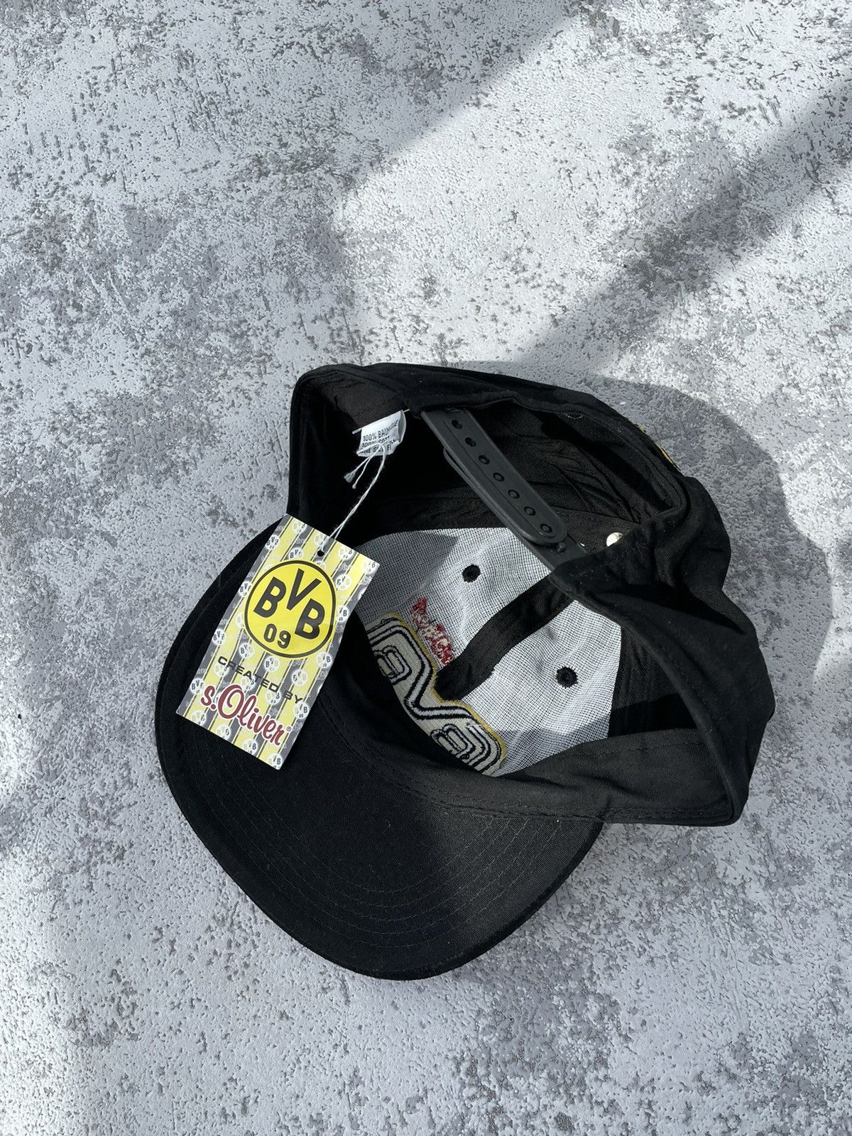 Vintage Borussia Dortmund 90s Vintage S.Oliver Rare Cap Size ONE SIZE - 3 Thumbnail