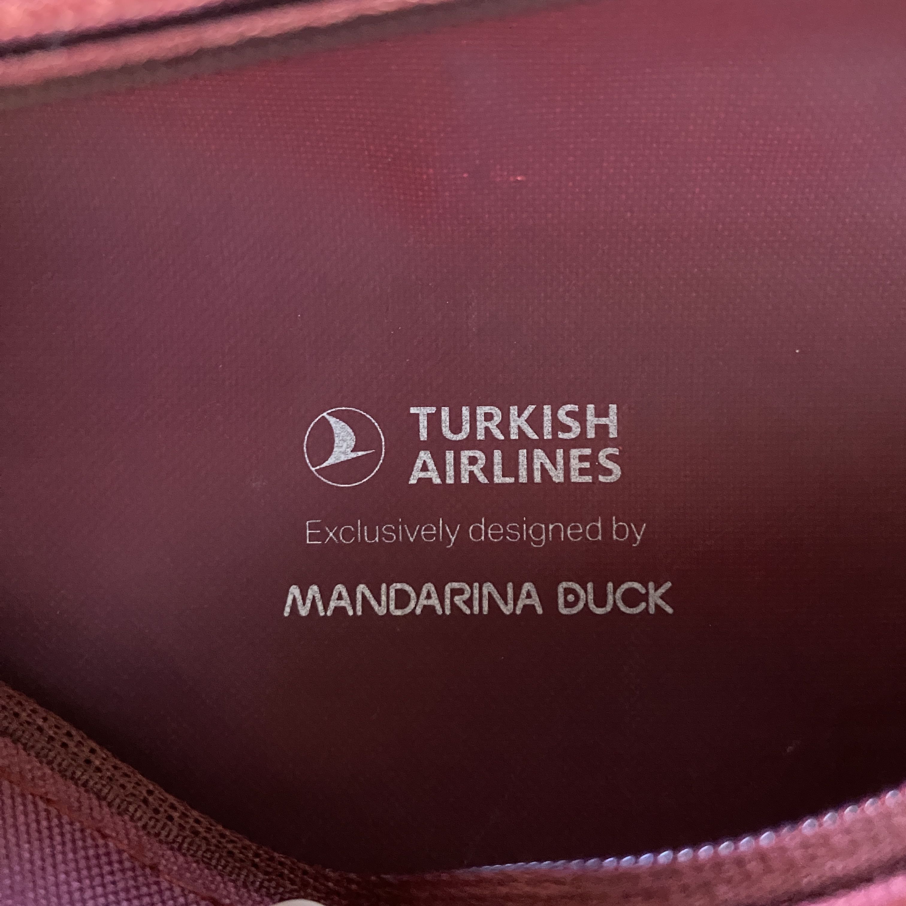 Mandarina Duck Mandarina Duck Amenity Kit Bag – Red – Brand New Size ONE SIZE - 5 Thumbnail