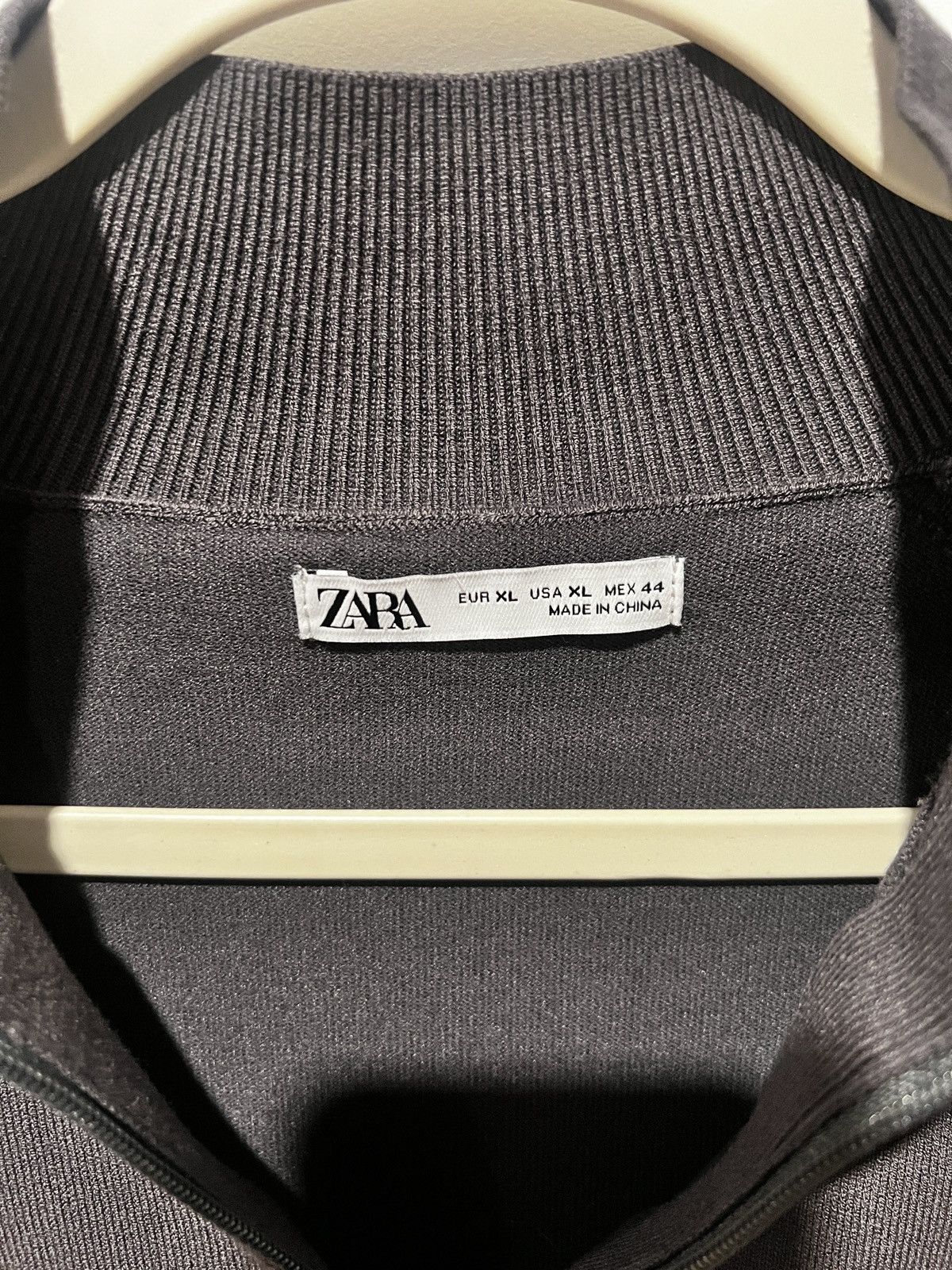 Zara Zara Brave Shock Z1975 Size US XL / EU 56 / 4 - 2 Thumbnail