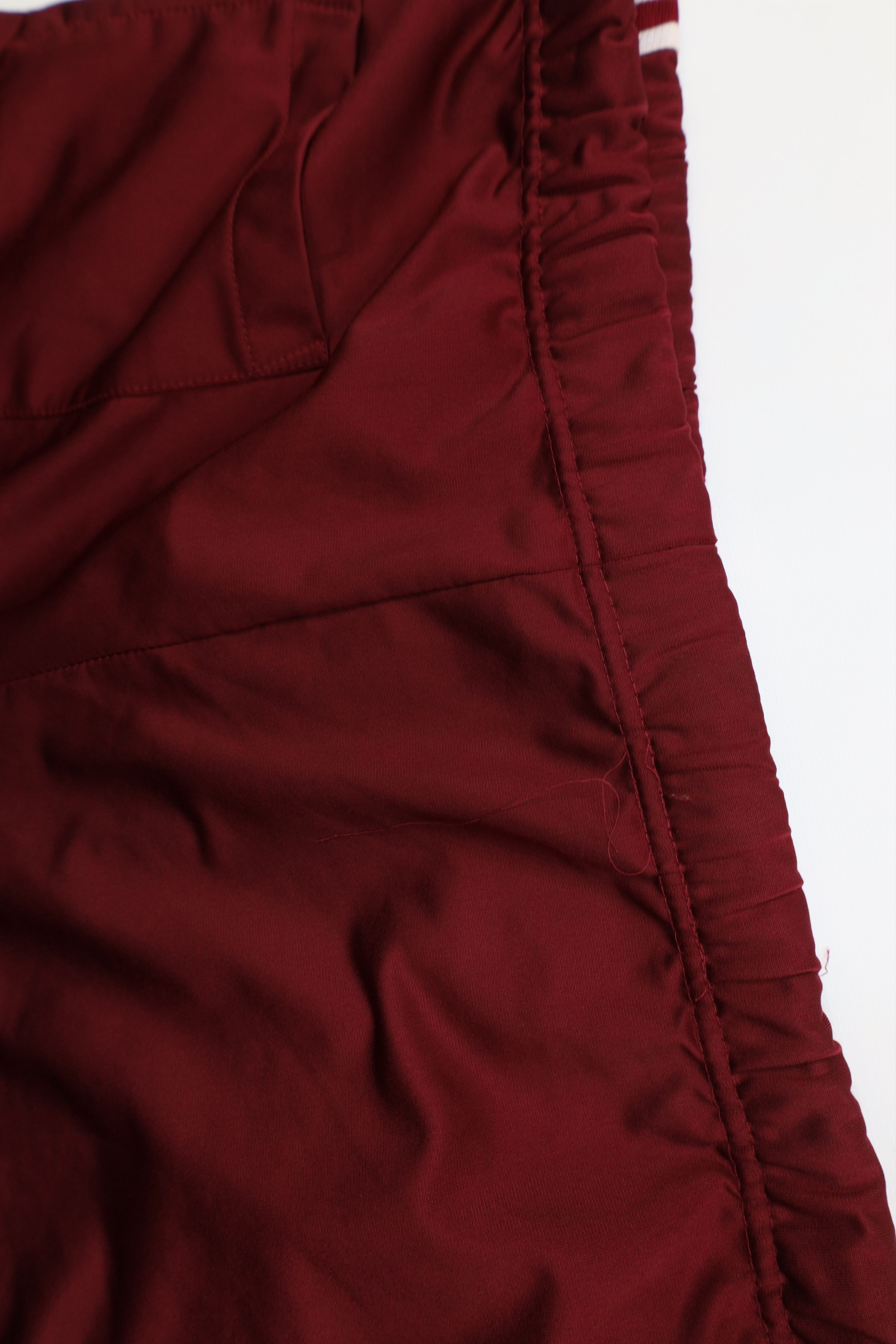 Vintage Vintage 90s Streetwear Flared Wide Leg Sweatpants Pants Red Size US 36 / EU 52 - 14 Thumbnail