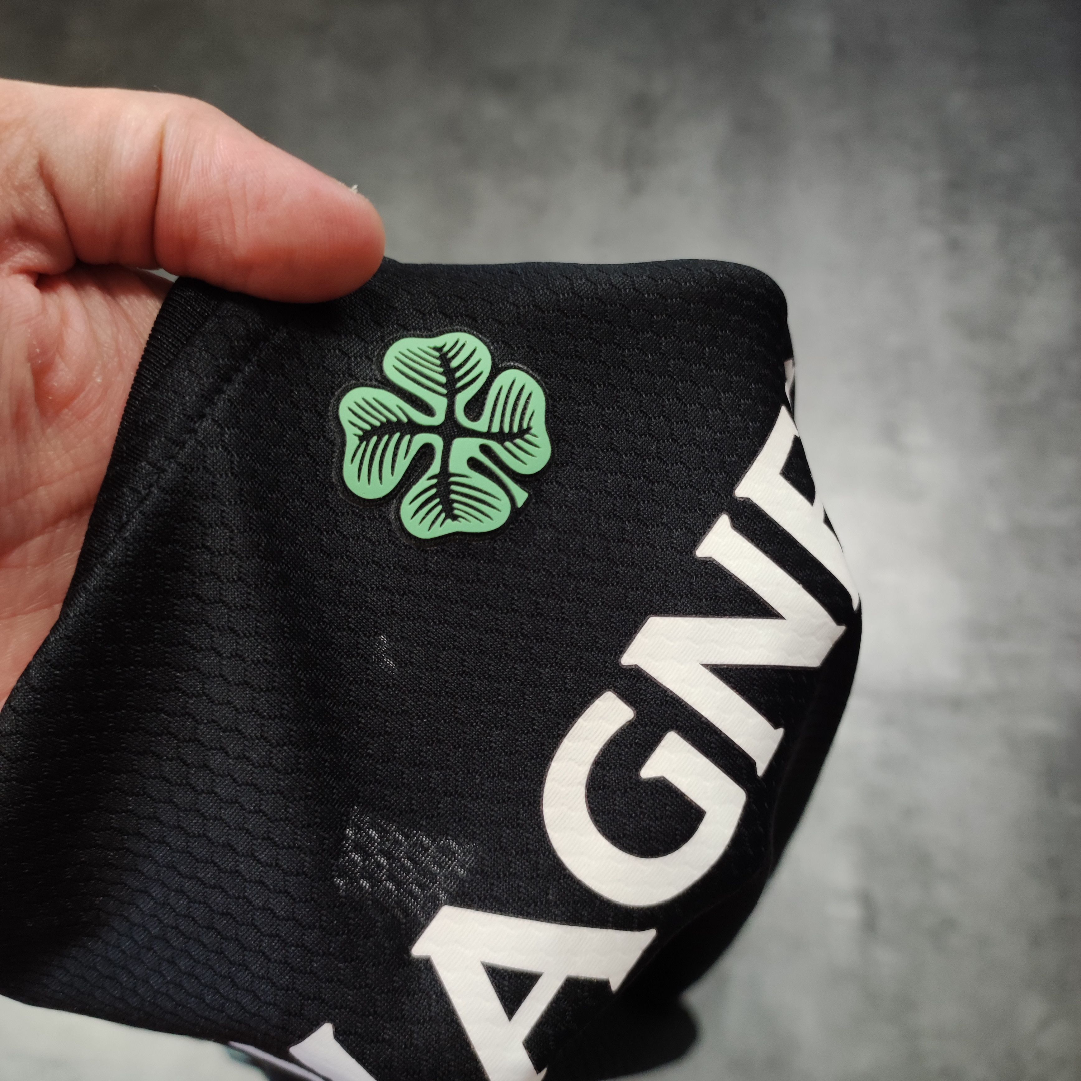 Adidas RARE Adidas x Celtic Glasgow Third Football Black Jersey Size US XXL / EU 58 / 5 - 8 Thumbnail