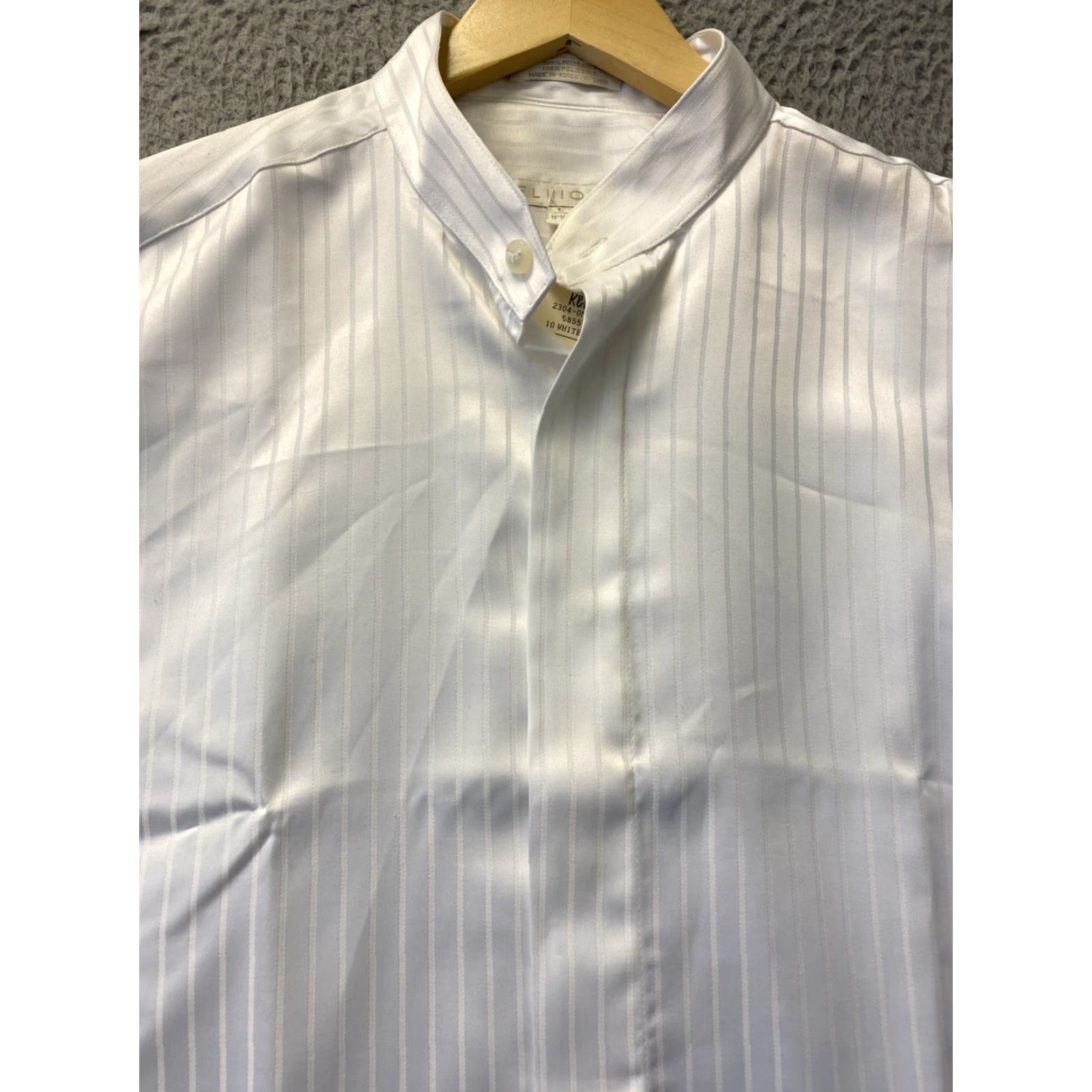 Vintage Elliott Men’s Dress Shirt Button-Down White Poly 100% Polyester L 16-16 1/2 Chest Sizes 87-103 / 87-103 Branded Size 42R - 2 Thumbnail