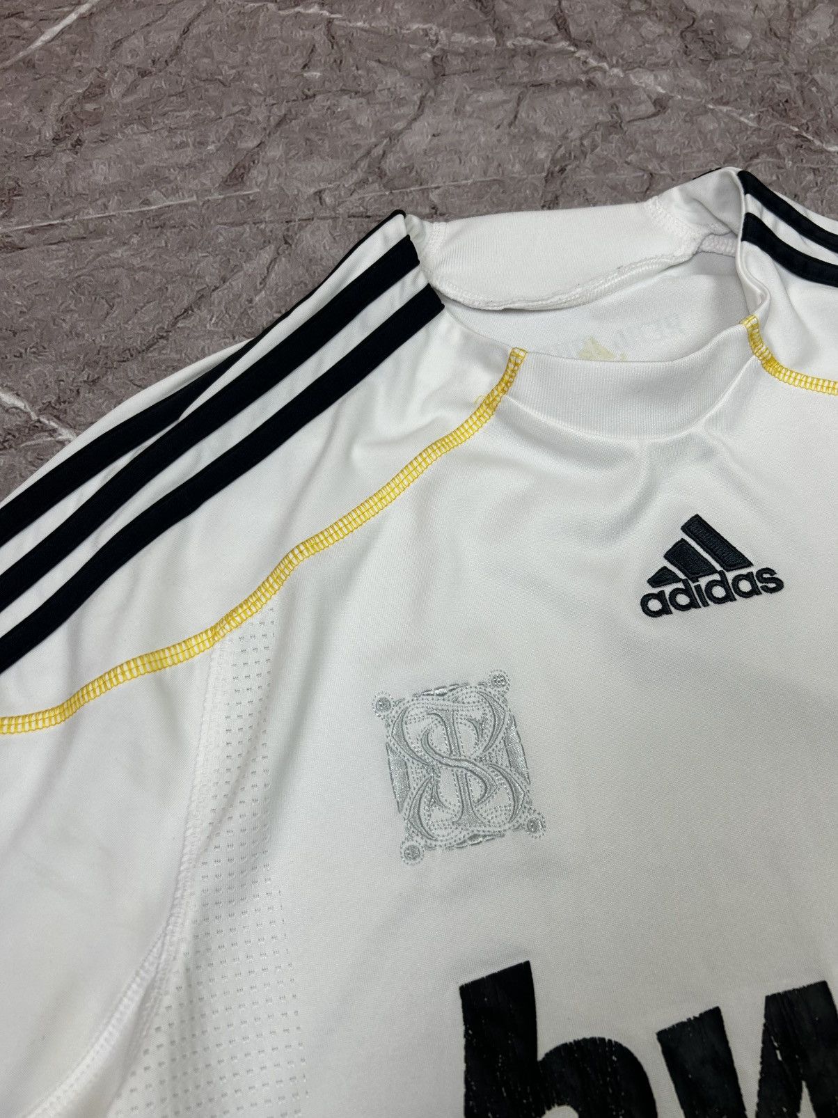 Adidas Adidas Real Madrid Jersey Size M Size US M / EU 48-50 / 2 - 6 Thumbnail