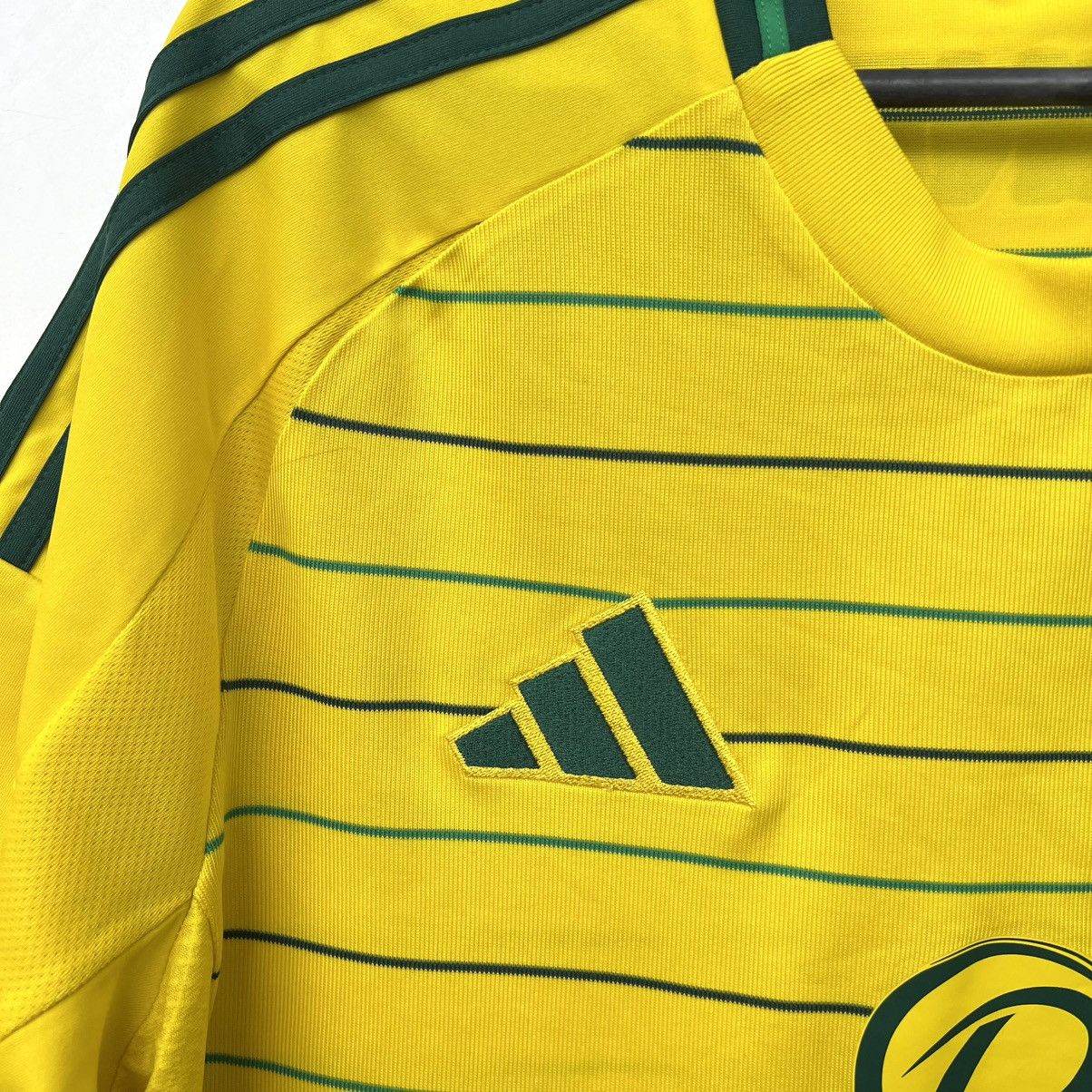 Adidas FC Celtic 2024 2025 soccer jersey football t shirt adidas Size US L / EU 52-54 / 3 - 2 Thumbnail