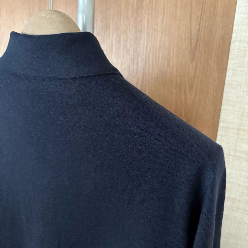 Loro Piana LORO PIANA Ms.Navy blue knitted polo100% first cut wool Size XS / US 0-2 / IT 36-38 - 7 Thumbnail