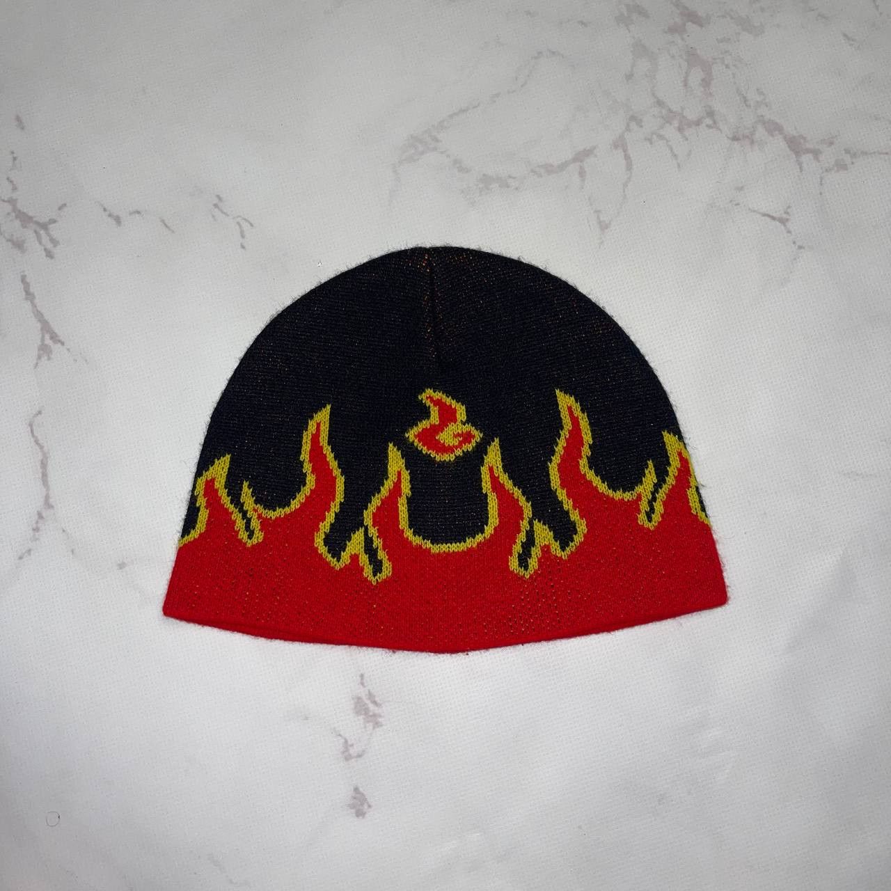 Vintage Vintage Y2K Japanese Style Flame Fire Logo Miz Skate Hat Sk8 Size ONE SIZE - 1 Thumbnail