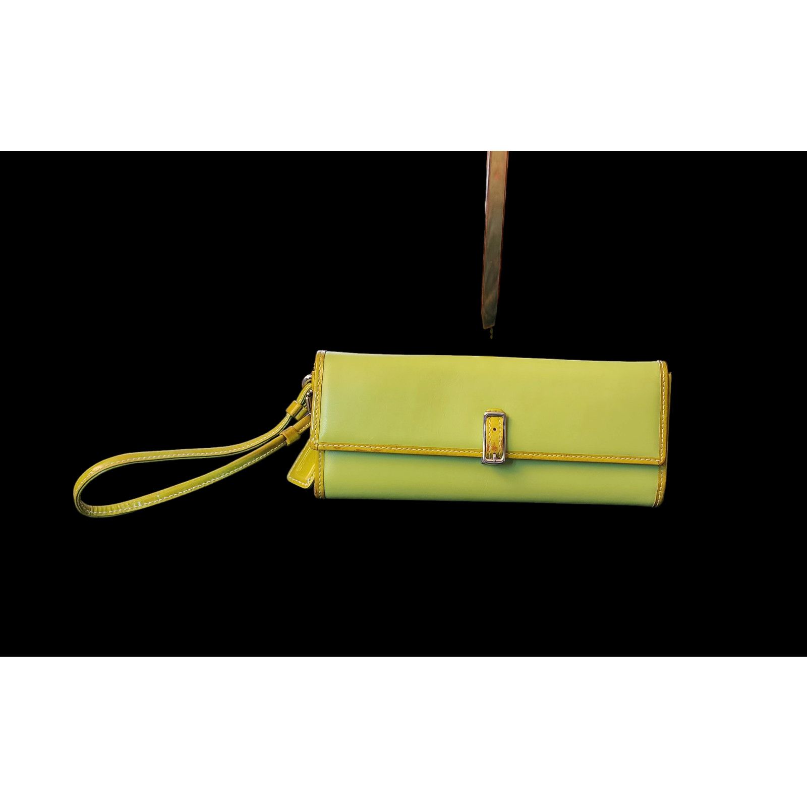 Coach COACH classic avocado green Genuine Leather lwallet clutch Size ONE SIZE - 1 Thumbnail