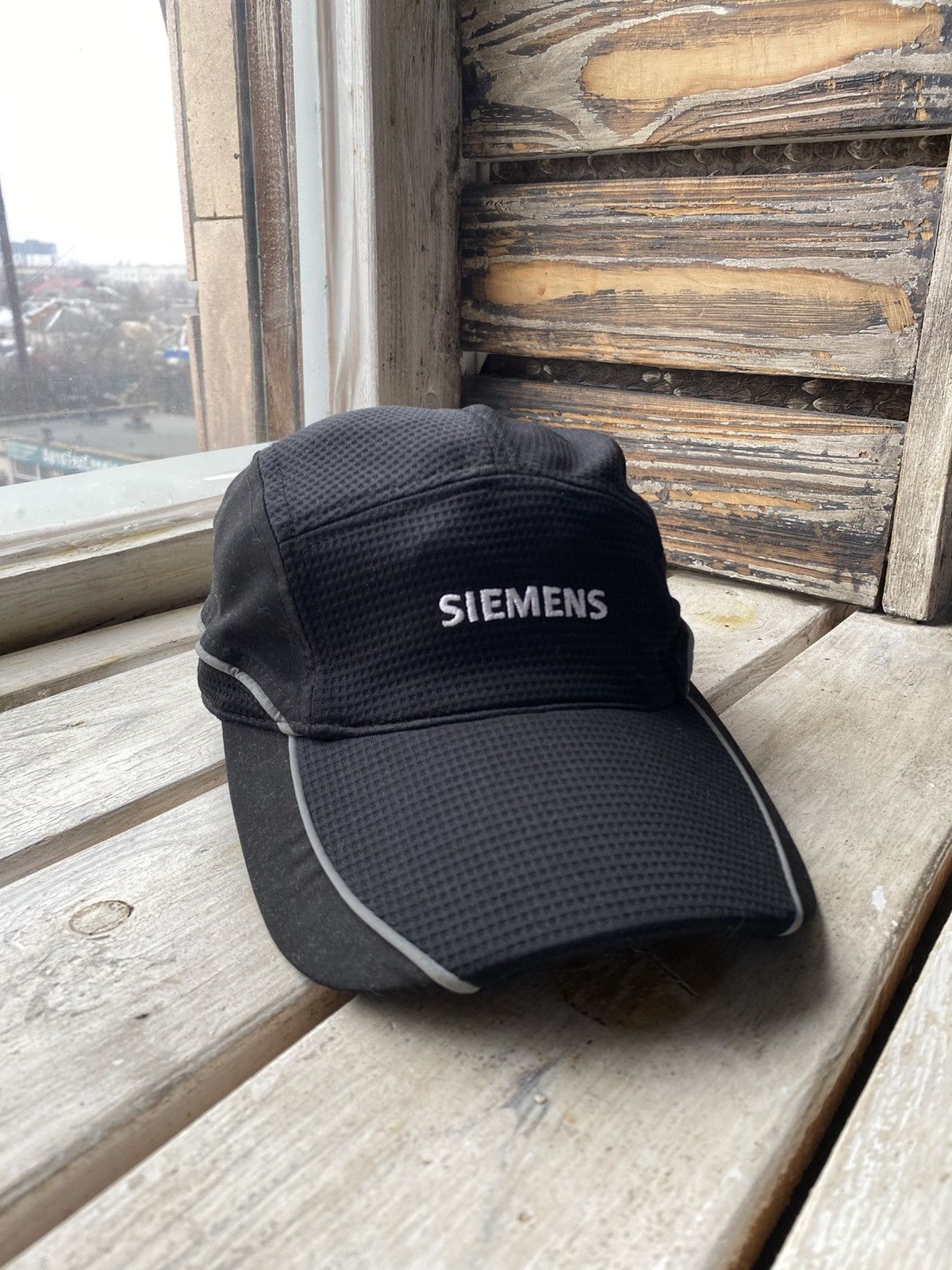 Vintage 90s Siemens Vintage Nylon Trucker Hat Cap Drill rare Y2K Size ONE SIZE - 1 Thumbnail