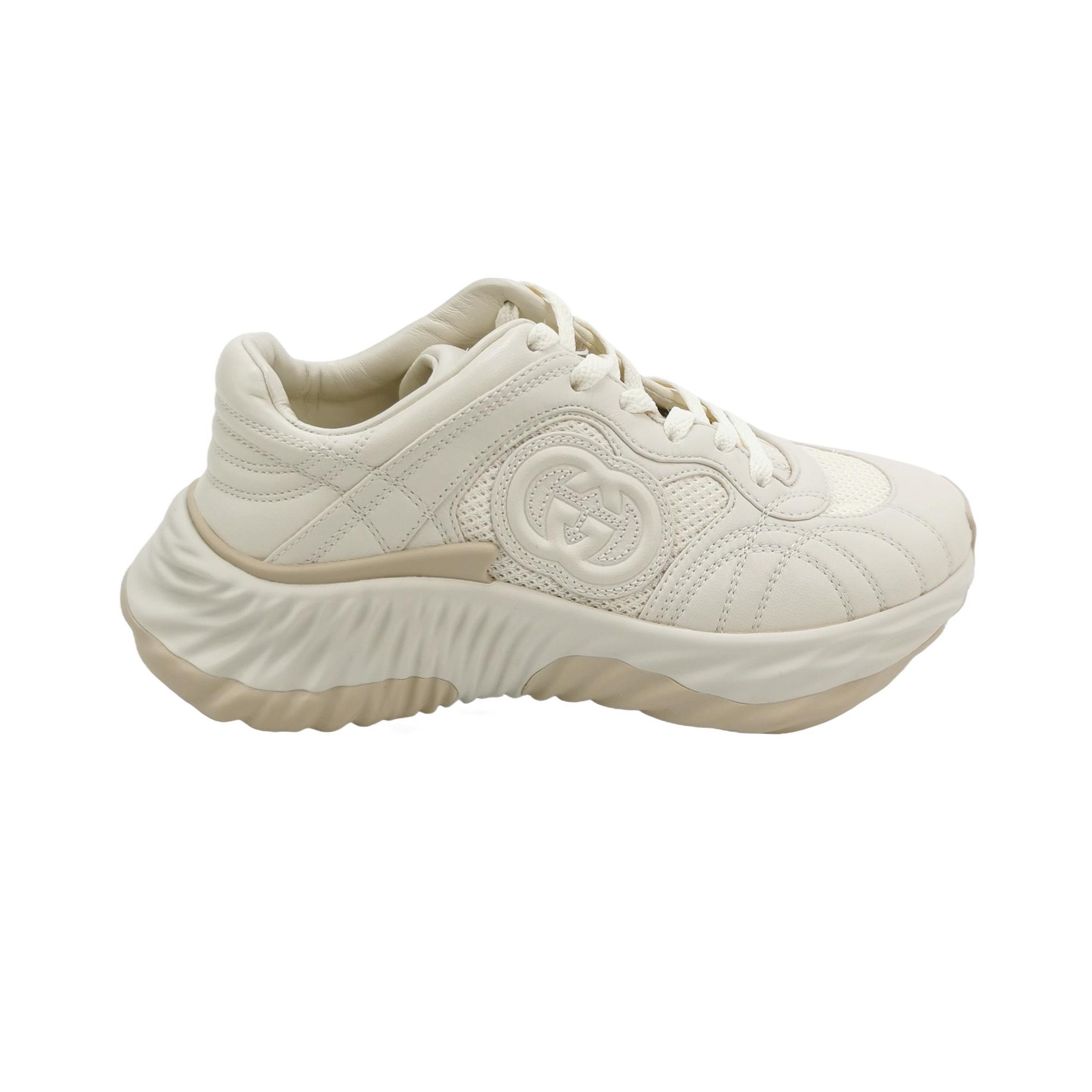 Gucci Gucci Women 5 Lowtop Sneakers Size US 5 / IT 35 - 1 Thumbnail