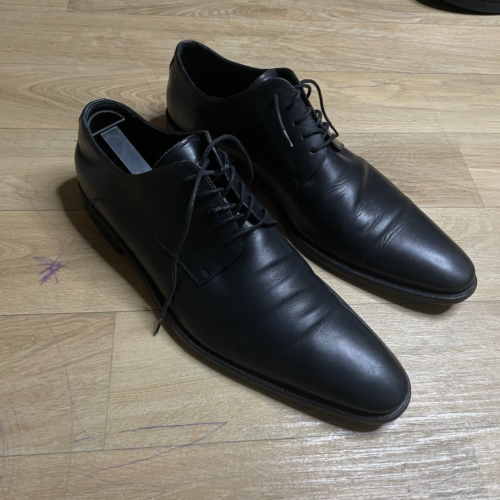 Dolce & Gabbana Dolce & Gabbana dress SHOES Low Pointed Toe Black Leather Size US 9 / EU 42 - 4 Thumbnail