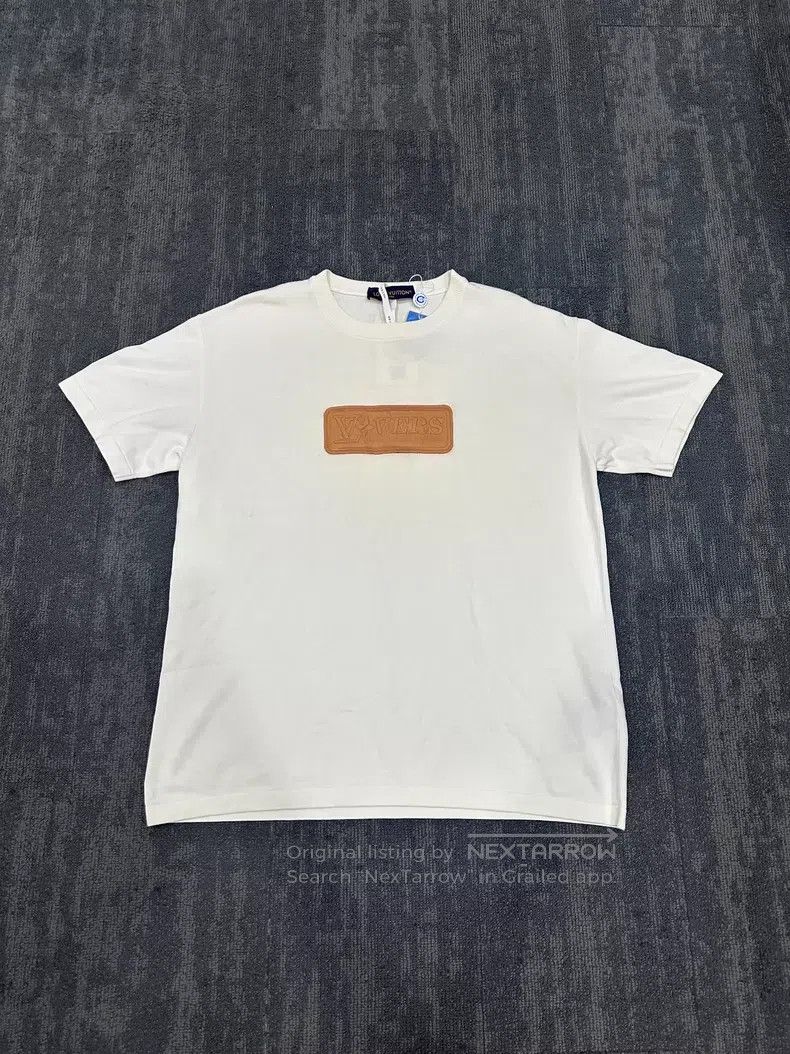 Louis Vuitton Louis Vuitton 25 New Co-branded A-VELERS Short Sleeve T-Sh Size US XL / EU 56 / 4 - 1 Thumbnail