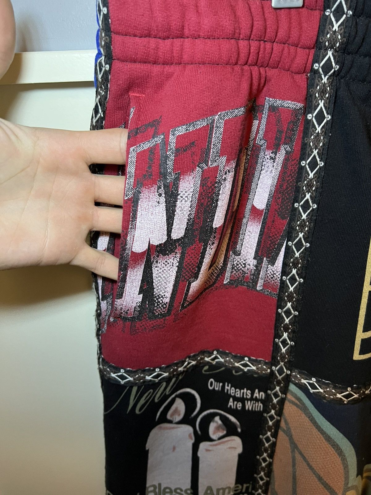 Number (N)ine × Supreme Supreme X Number (N)ine patchwork sweatpants Size US 36 / EU 52 - 19 Thumbnail