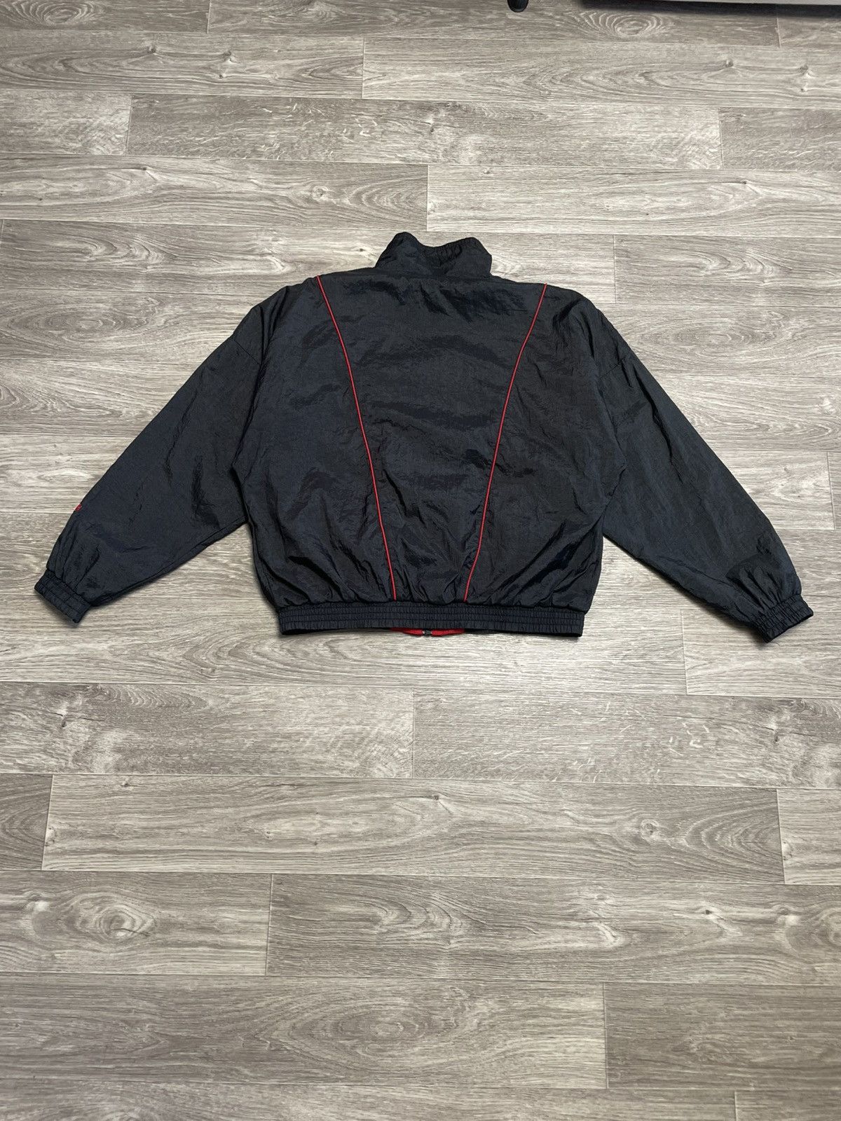 Reebok Vintage Reebok Nylon Track Jacket Oversized Fit 90s Size US M / EU 48-50 / 2 - 10 Thumbnail