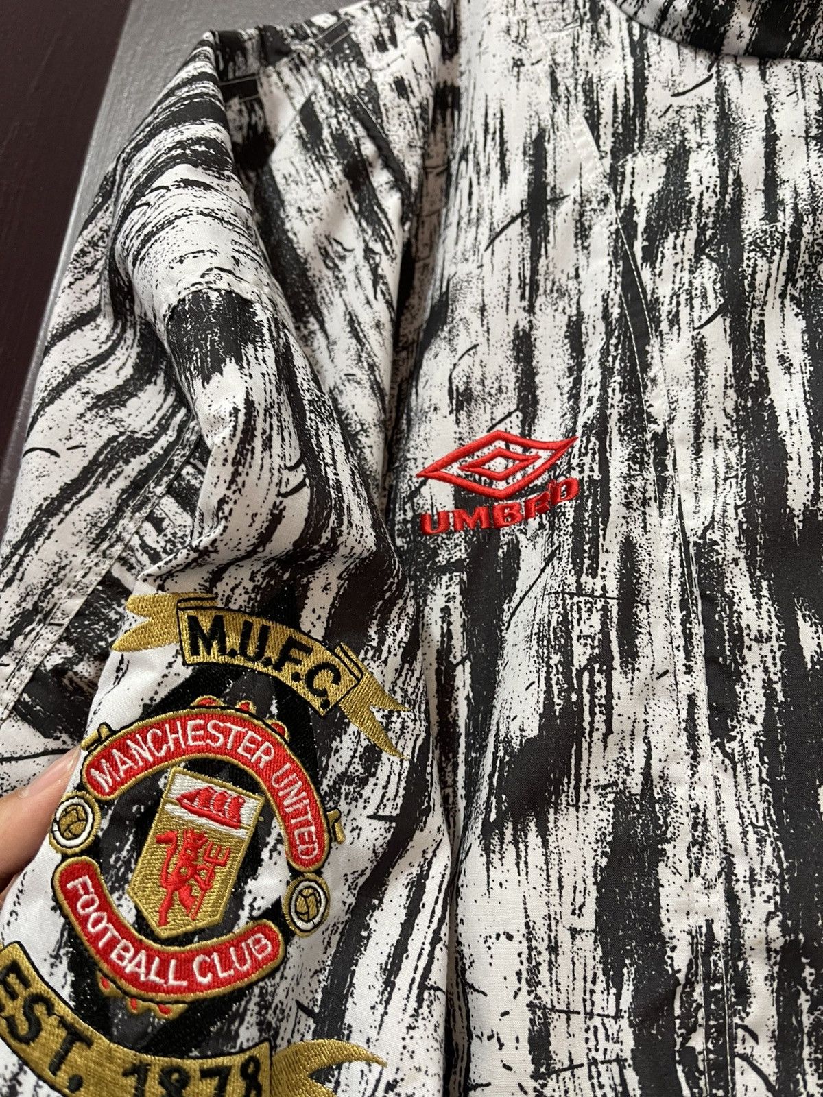 Umbro × Vintage 1992/93 Manchester United Umbro Jacket Size US L / EU 52-54 / 3 - 3 Thumbnail