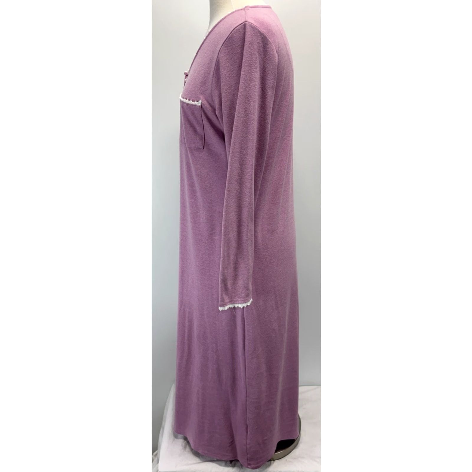 Vintage VINTAGE Eileen West Nightgown Long Sleeve Medium Lilac Cotton Blend Lace Trim Womens Gown Pullover Nightgown Size M / US 6-8 / IT 42-44 - 2 Thumbnail