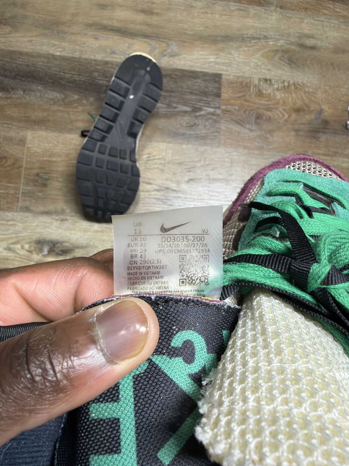 Nike × Sacai Nike x Sacai Vaporwaffle Villian Red Size US 11 / EU 44 - 6 Thumbnail