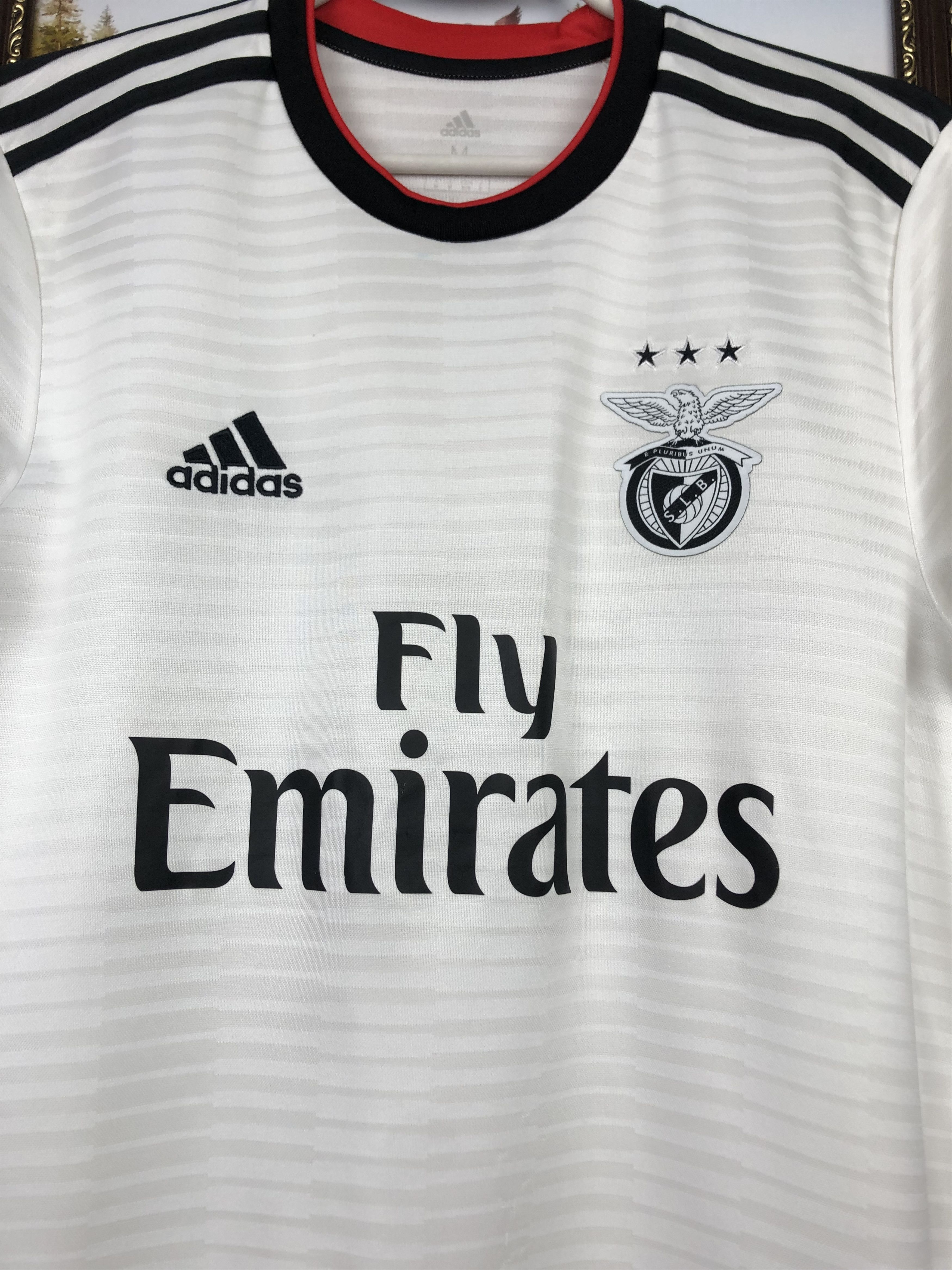 Adidas Benfica football shirt 2018 Soccer Adidas Jersey Tee Hype Size US M / EU 48-50 / 2 - 3 Thumbnail