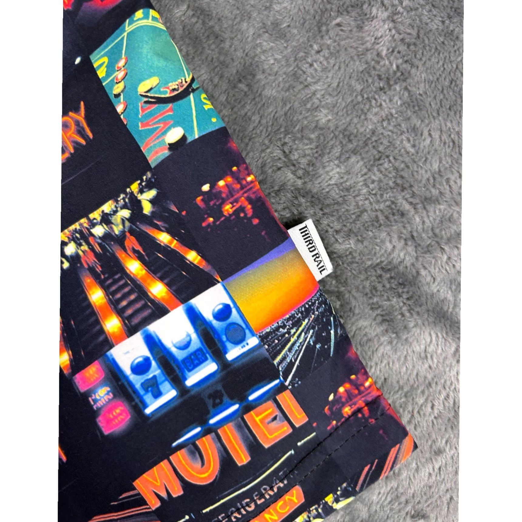 Rails Third Rail Short Sleeve Button-Up Mens Black Casino Neon Graphic Print XL Button-Down Shirt Size US 36 / EU 52 - 3 Thumbnail