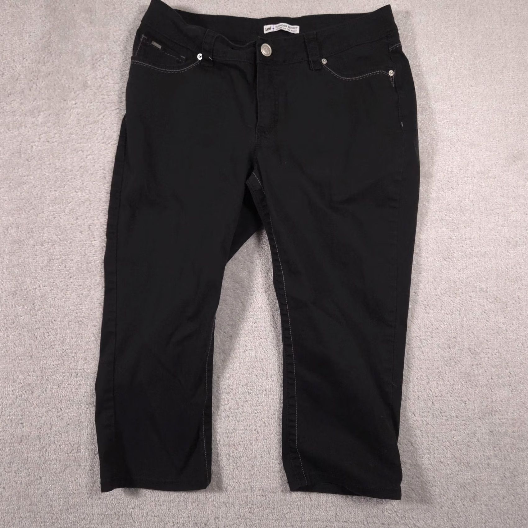 Lee Lee Capri Jeans Womens 12 Black Dark Wash Mid Rise Slim Stretch Capri Jeans Lee Slender Secret Womens 12 Black Dark Wash Mid Rise Slim Stretch Size 34" / US 12 / IT 48 - 2 Thumbnail