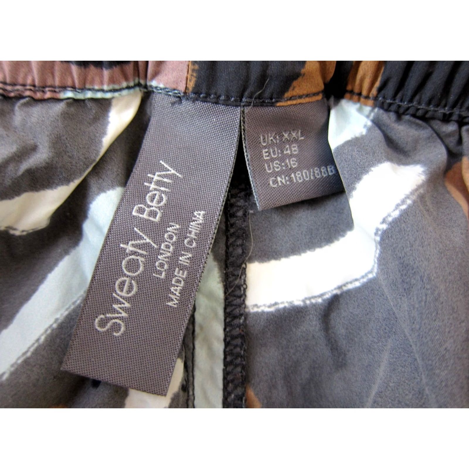 Sweaty Betty Sweaty Betty Love 2 Move Grey Wide Leg Track Pant Woman 16 Gray Geometric Pockets 100% Polyester Lounge Casual Spring Summer Fall Winter Women's Pants Size 38" / US 16 / IT 52 - 3 Thumbnail