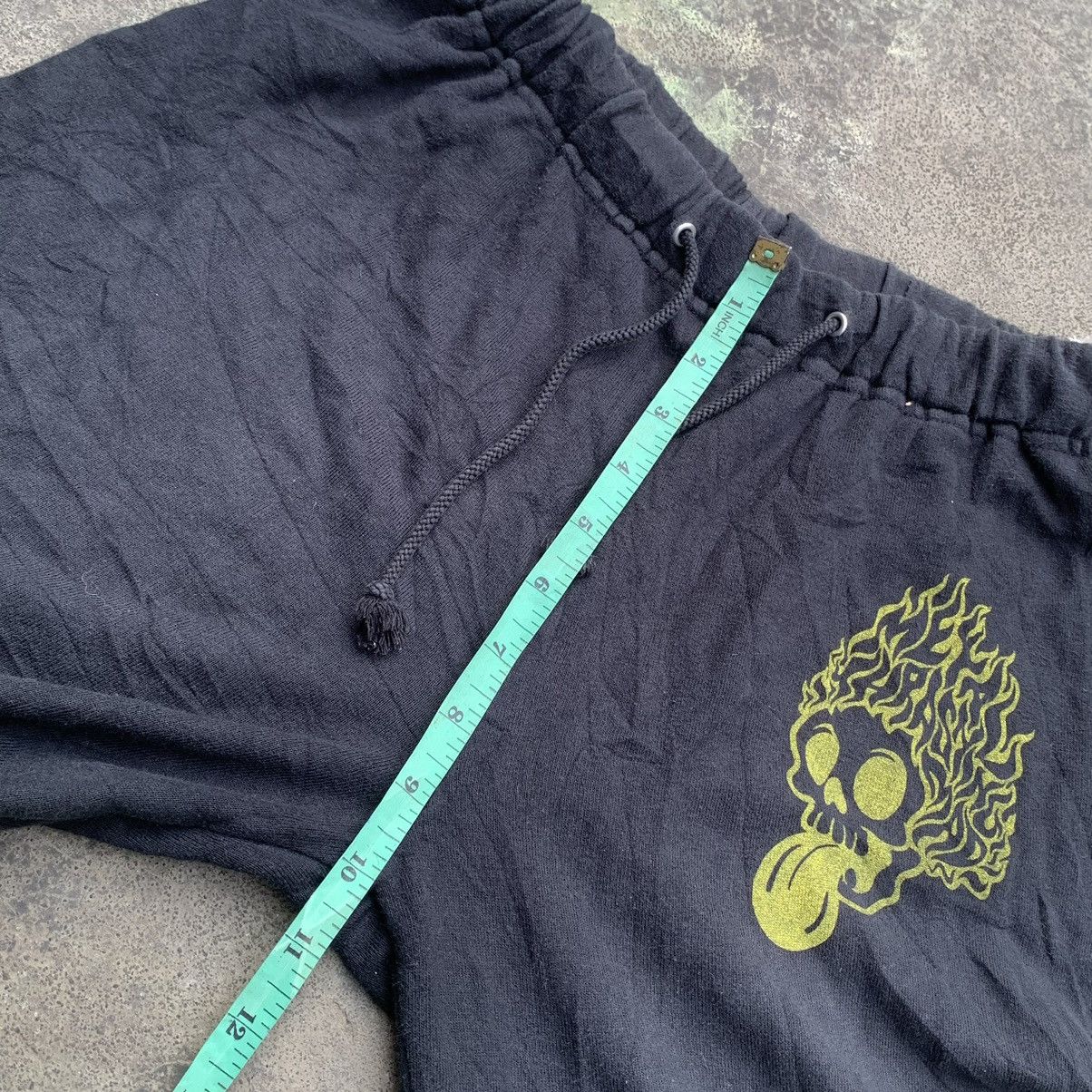 Japanese Brand FLAKE JAPAN Flame skull streetwear jogger pants Size US 29 - 9 Thumbnail