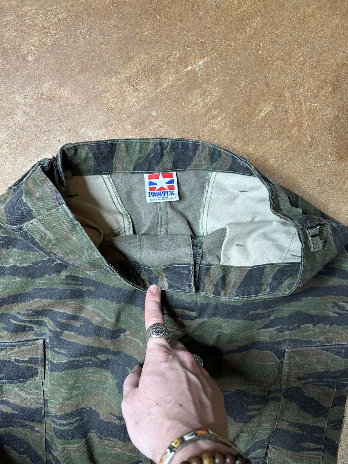 Propper × Vintage Vintage Propper Tiger Camo Pants Size US 32 / EU 48 - 3 Thumbnail