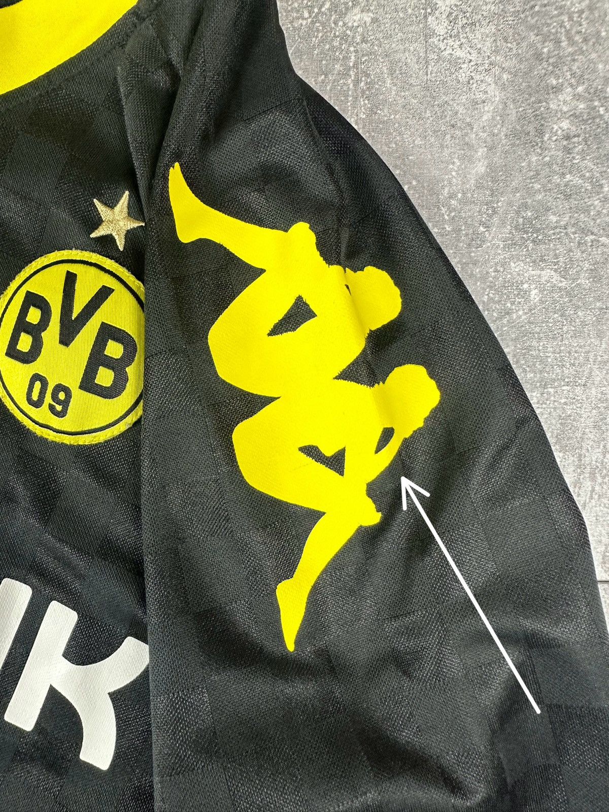 Kappa Kappa Borussia Dortmund #18 Lucas 2010/11 Away Jersey Size US XL / EU 56 / 4 - 10 Thumbnail